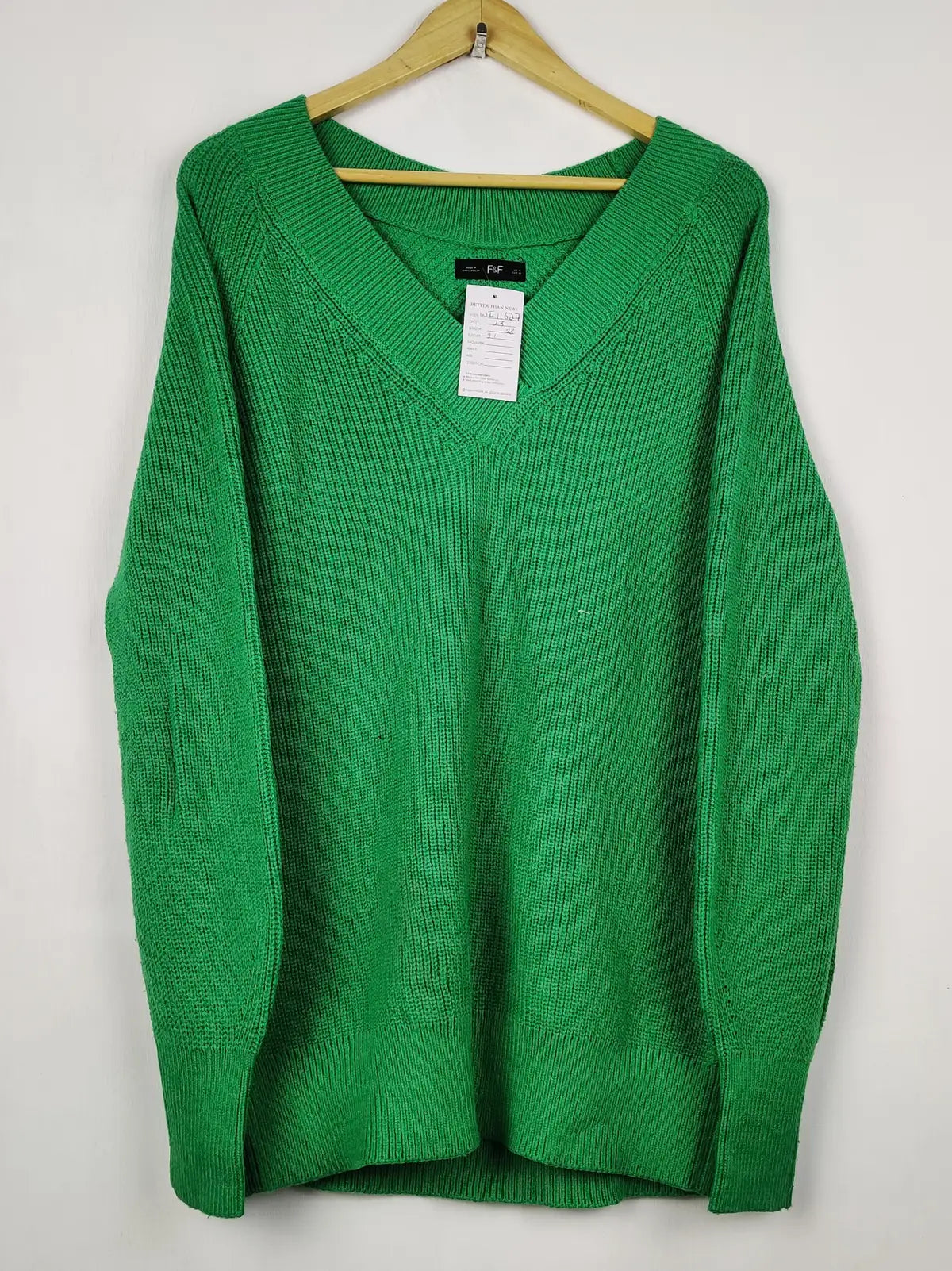 Buy online pre-used pre-loved 100% authentic & Original branded F&F (WT-11627) available in Pakistan. Top international brands avilable.