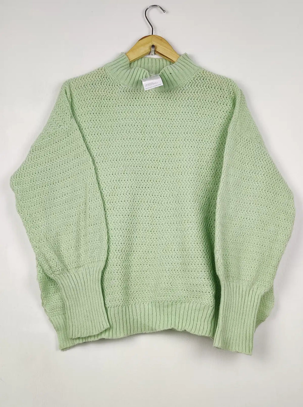 Buy online pre-used pre-loved 100% authentic & Original branded Shein (WT-11650) available in Pakistan. Top international brands avilable.
