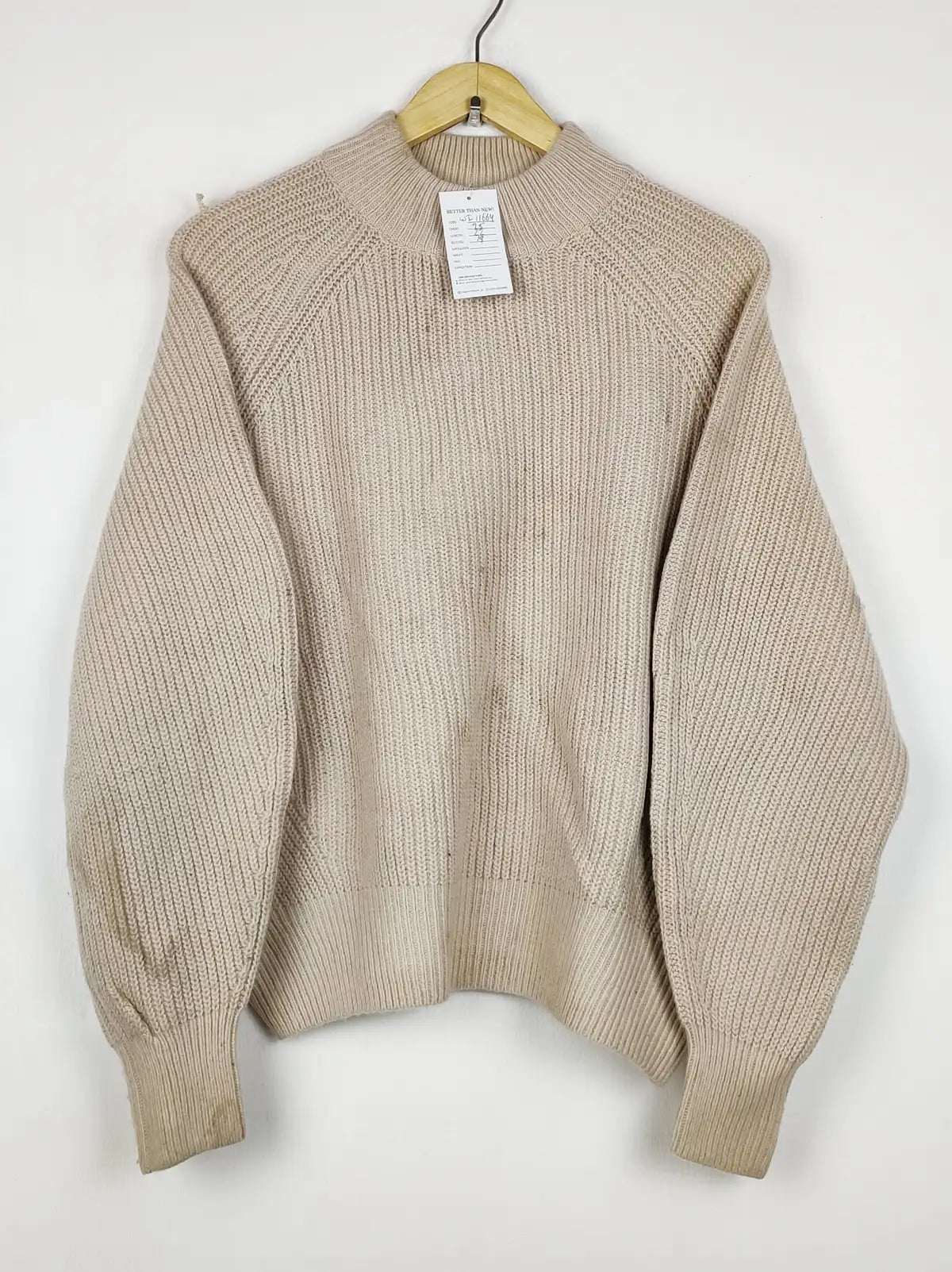 Buy online pre-used pre-loved 100% authentic & Original branded H&M (WT-11664) available in Pakistan. Top international brands avilable.