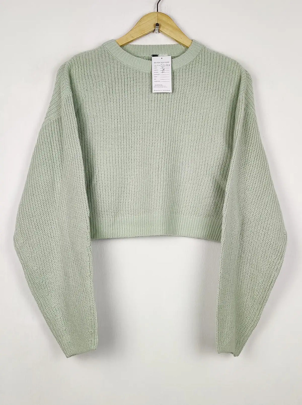 Buy online pre-used pre-loved 100% authentic & Original branded H&M (WT-11734) available in Pakistan. Top international brands avilable.