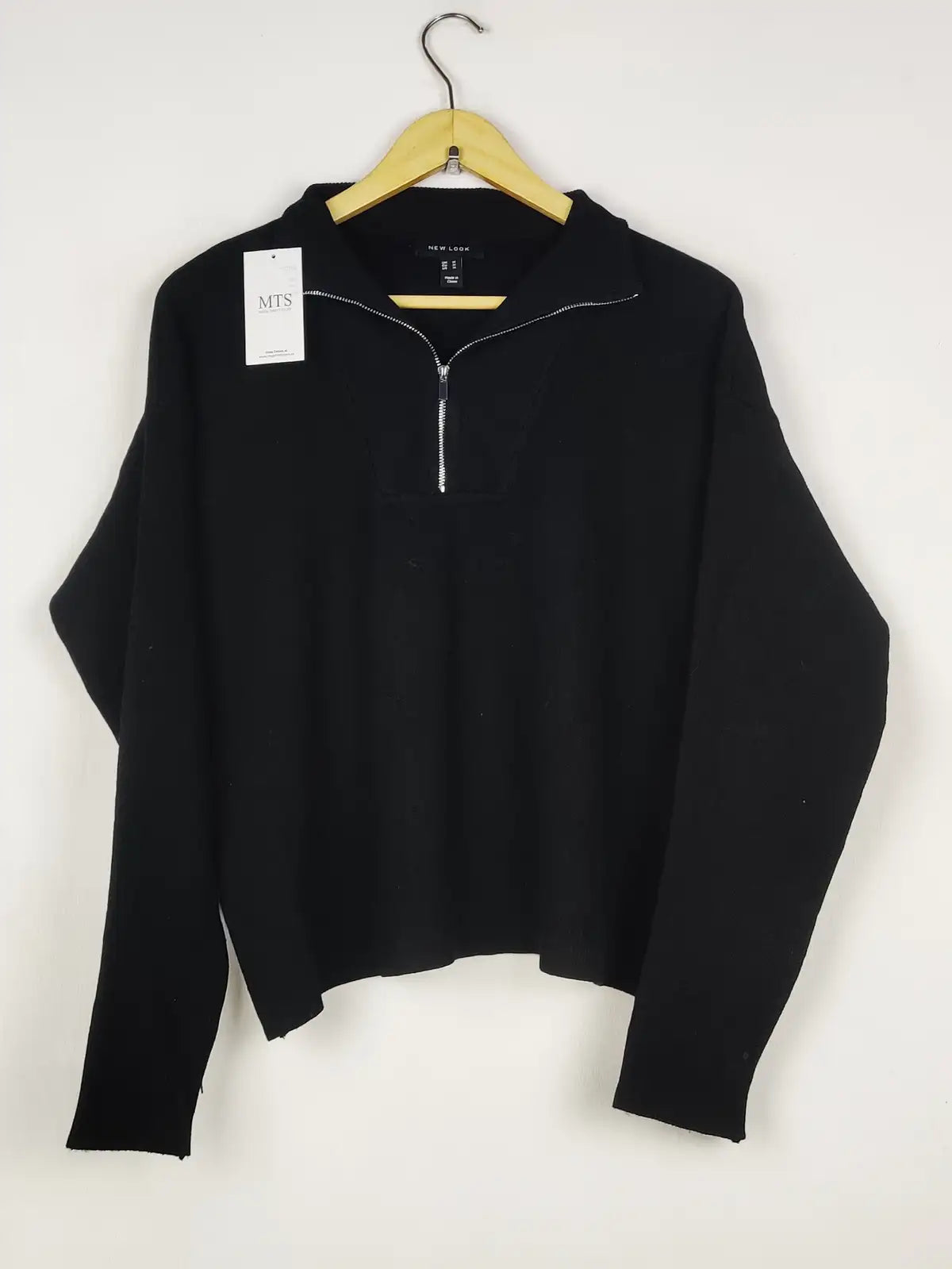 Buy online pre-used pre-loved 100% authentic & Original branded New Look (WT-11782) available in Pakistan. Top international brands avilable.