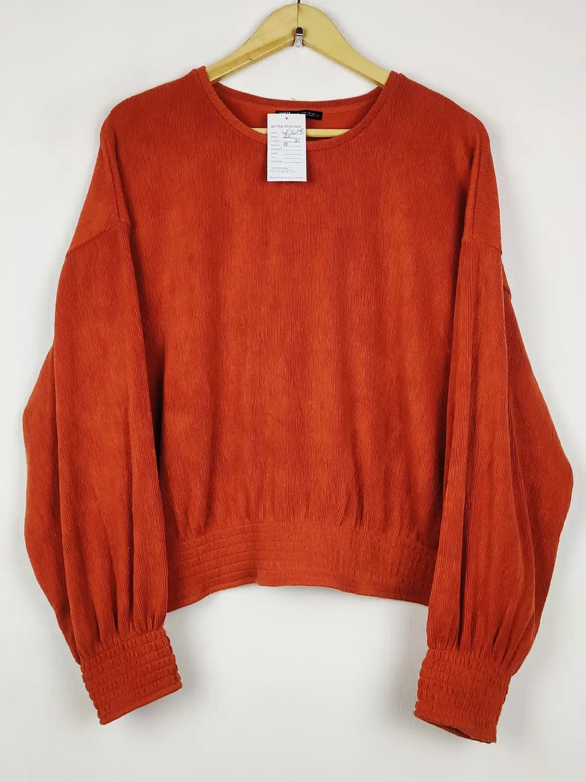 Buy online pre-used pre-loved 100% authentic & Original branded Zara (WT-11828) available in Pakistan. Top international brands avilable.