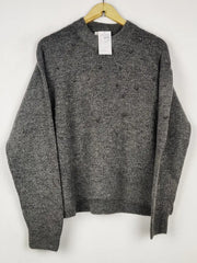 Buy online pre-used pre-loved 100% authentic & Original branded H&M (WT-11830) available in Pakistan. Top international brands avilable.