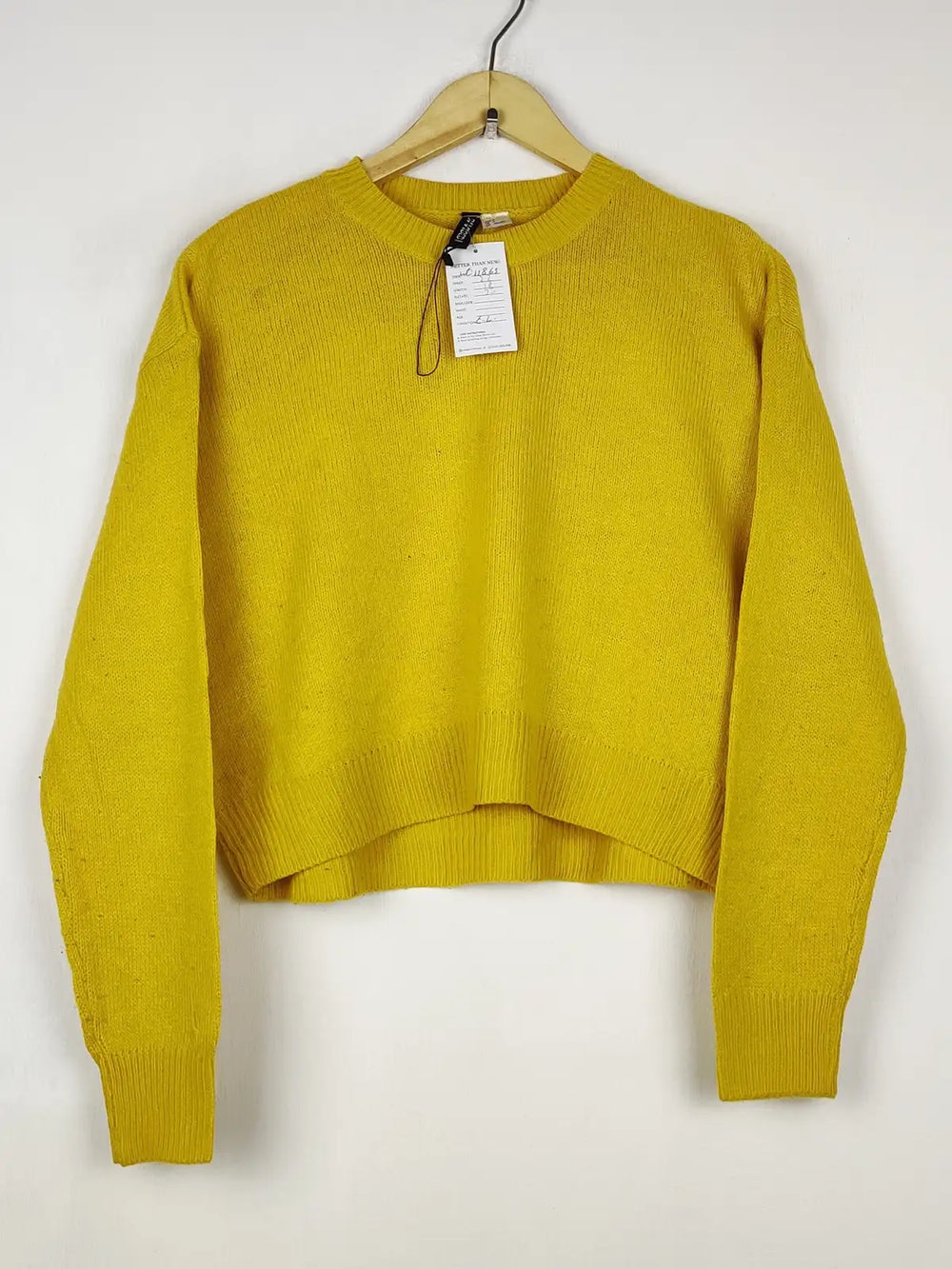 Buy online pre-used pre-loved 100% authentic & Original branded Carin Wester (WT-11863) available in Pakistan. Top international brands avilable.