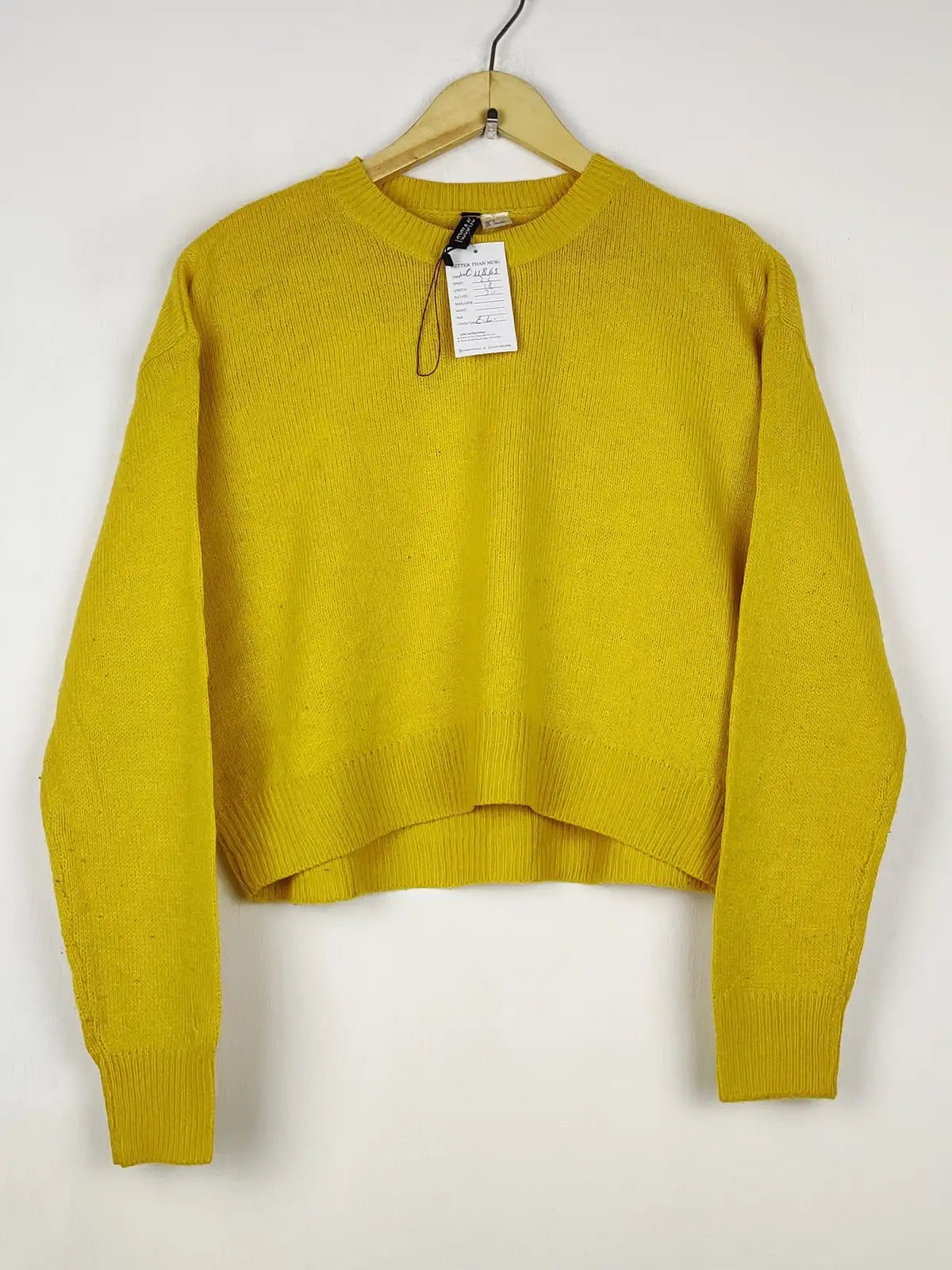 Buy online pre-used pre-loved 100% authentic & Original branded Carin Wester (WT-11863) available in Pakistan. Top international brands avilable.