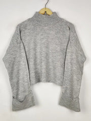 Buy online pre-used pre-loved 100% authentic & Original branded Gina Tricot (WT-11868) available in Pakistan. Top international brands avilable.