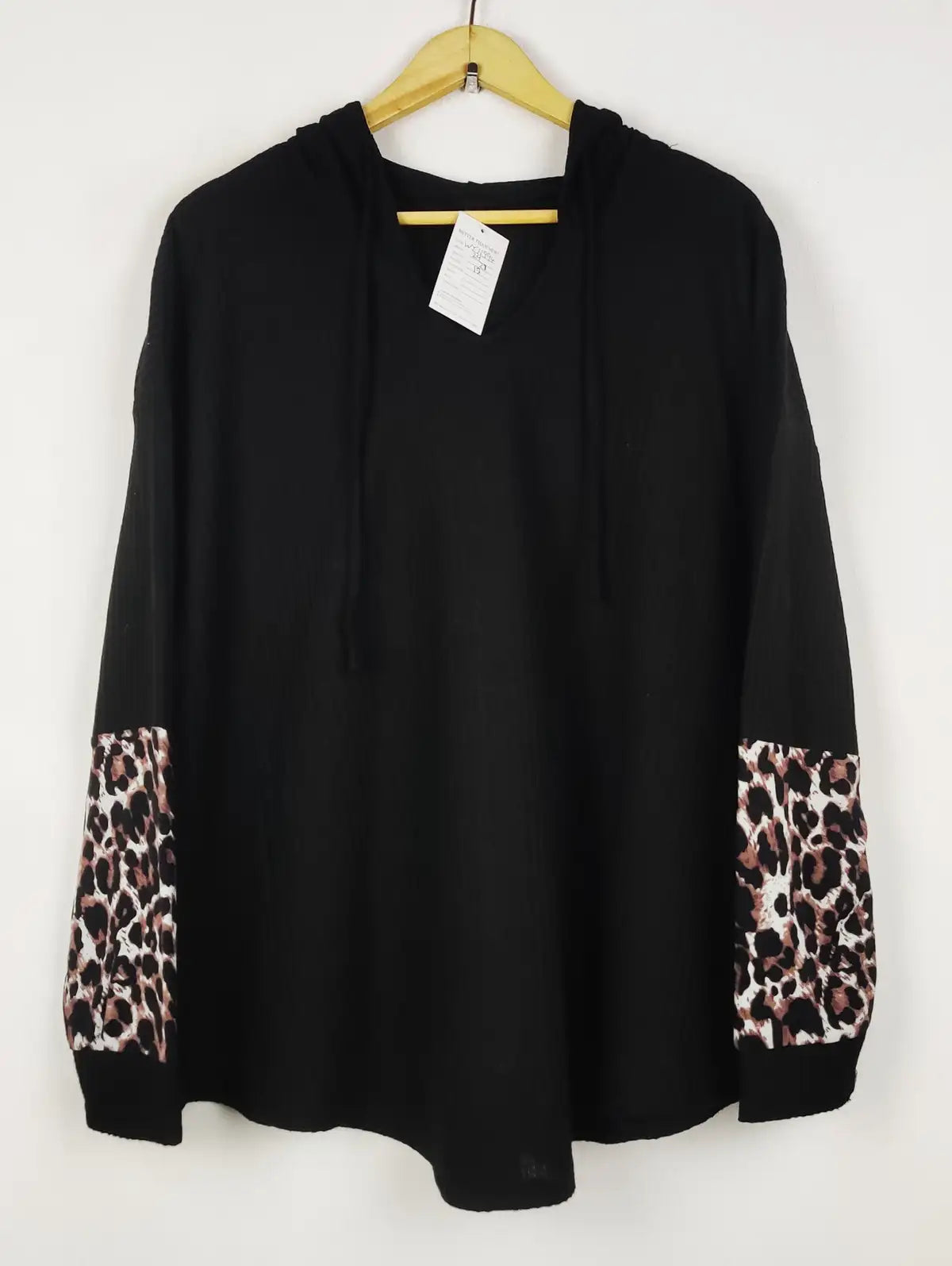 Buy online pre-used pre-loved 100% authentic & Original branded Shein (WT-11994) available in Pakistan. Top international brands avilable.