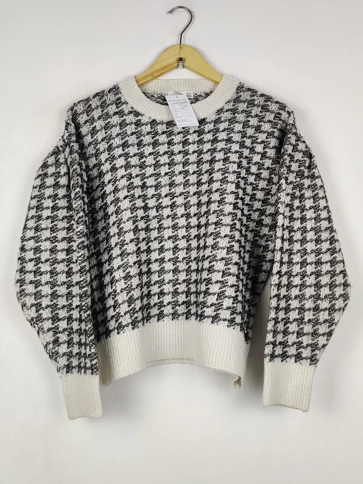 Buy online pre-used pre-loved 100% authentic & Original branded Mango (WT-12014) available in Pakistan. Top international brands avilable.