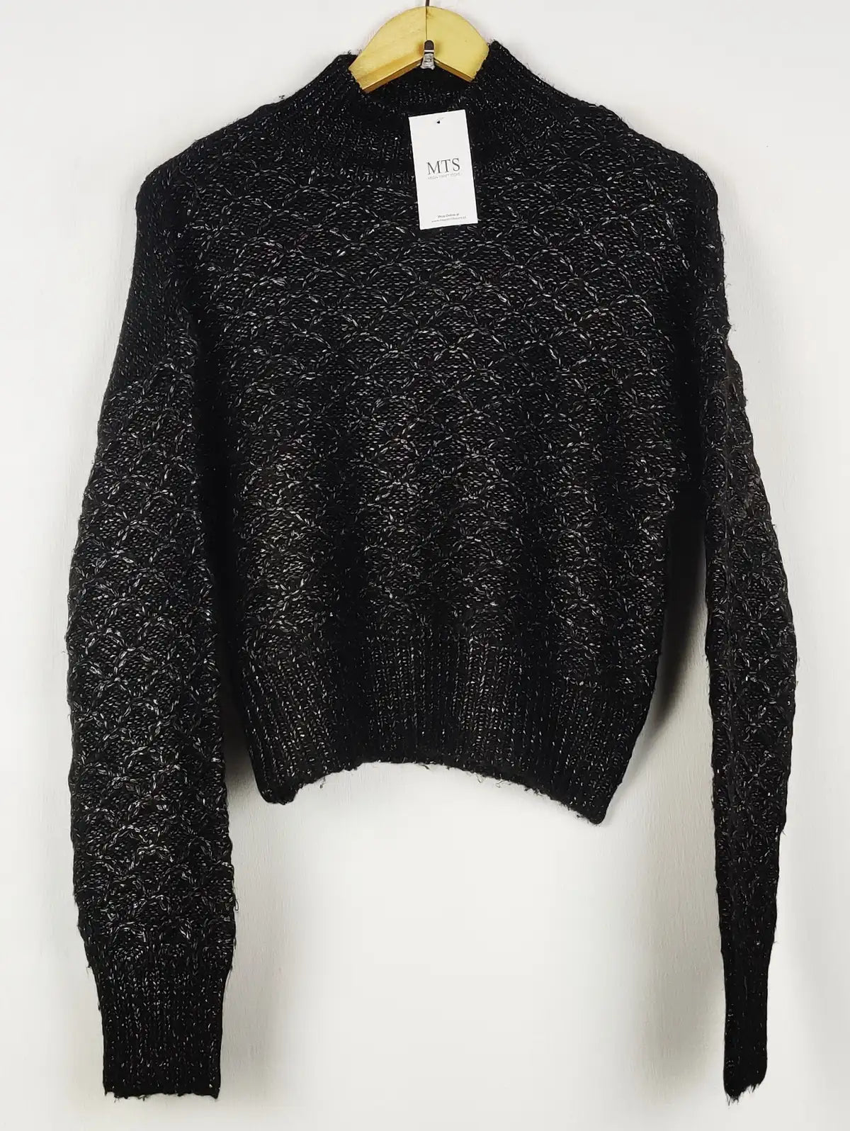 Buy online pre-used pre-loved 100% authentic & Original branded Primark (WT-12020) available in Pakistan. Top international brands avilable.