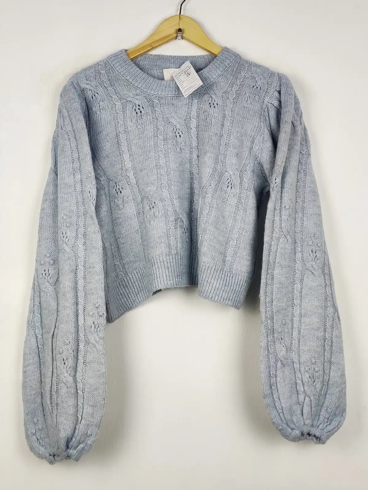 Buy online pre-used pre-loved 100% authentic & Original branded Savida (WT-12037) available in Pakistan. Top international brands avilable.