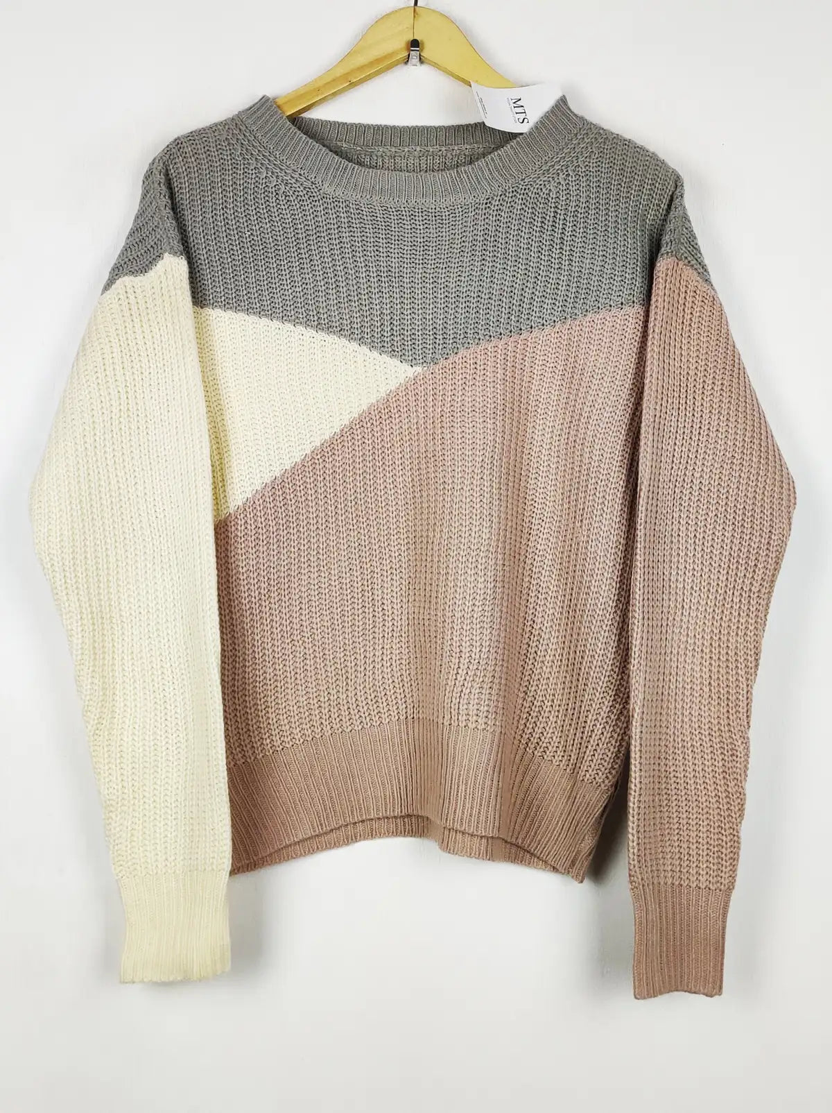 Buy online pre-used pre-loved 100% authentic & Original branded Shein (WT-12042) available in Pakistan. Top international brands avilable.