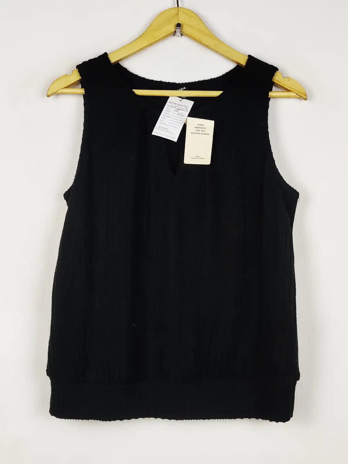 Buy online pre-used pre-loved 100% authentic & Original branded Shein (WT-12074) available in Pakistan. Top international brands avilable.