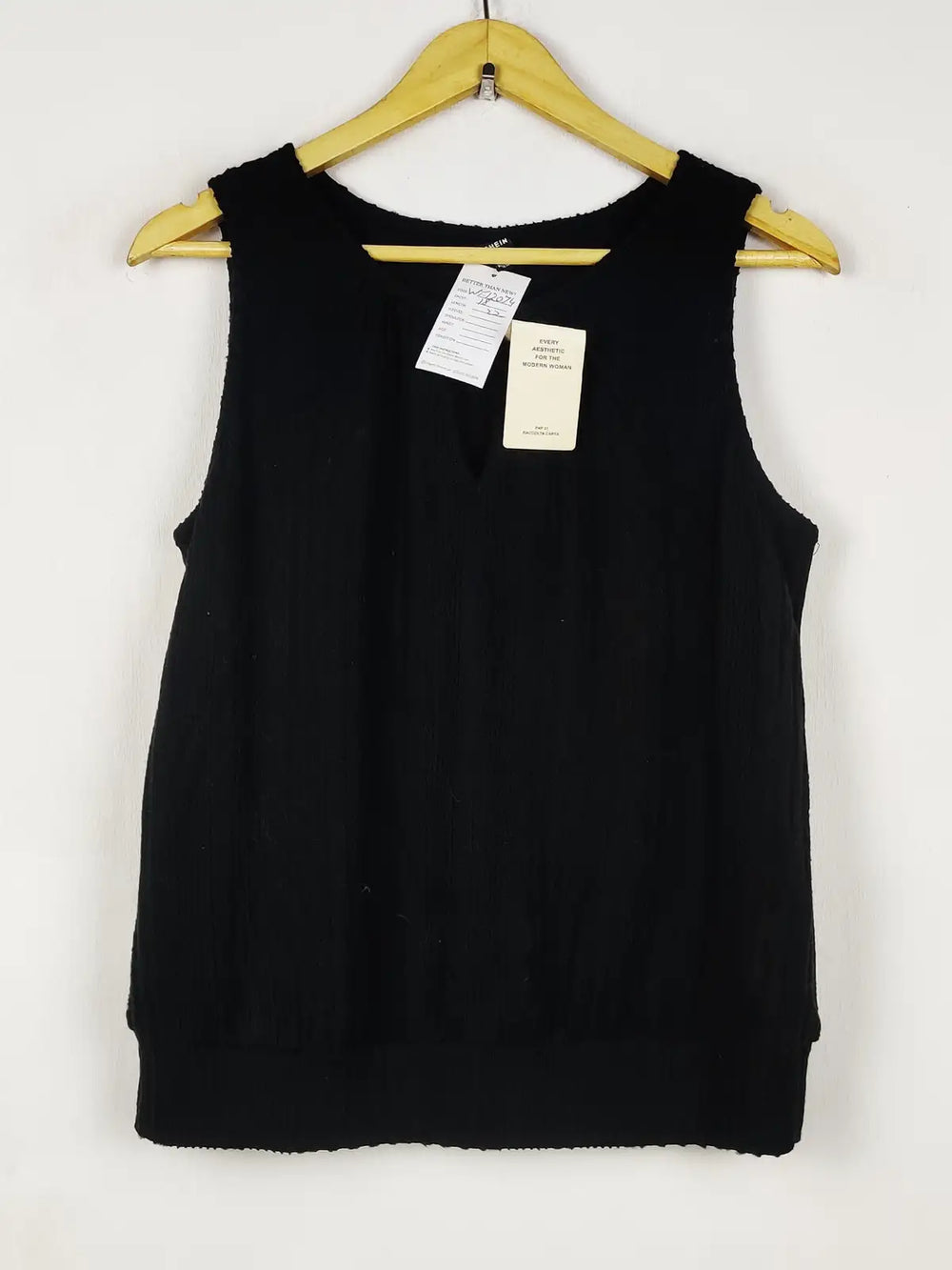 Buy online pre-used pre-loved 100% authentic & Original branded Shein (WT-12074) available in Pakistan. Top international brands avilable.