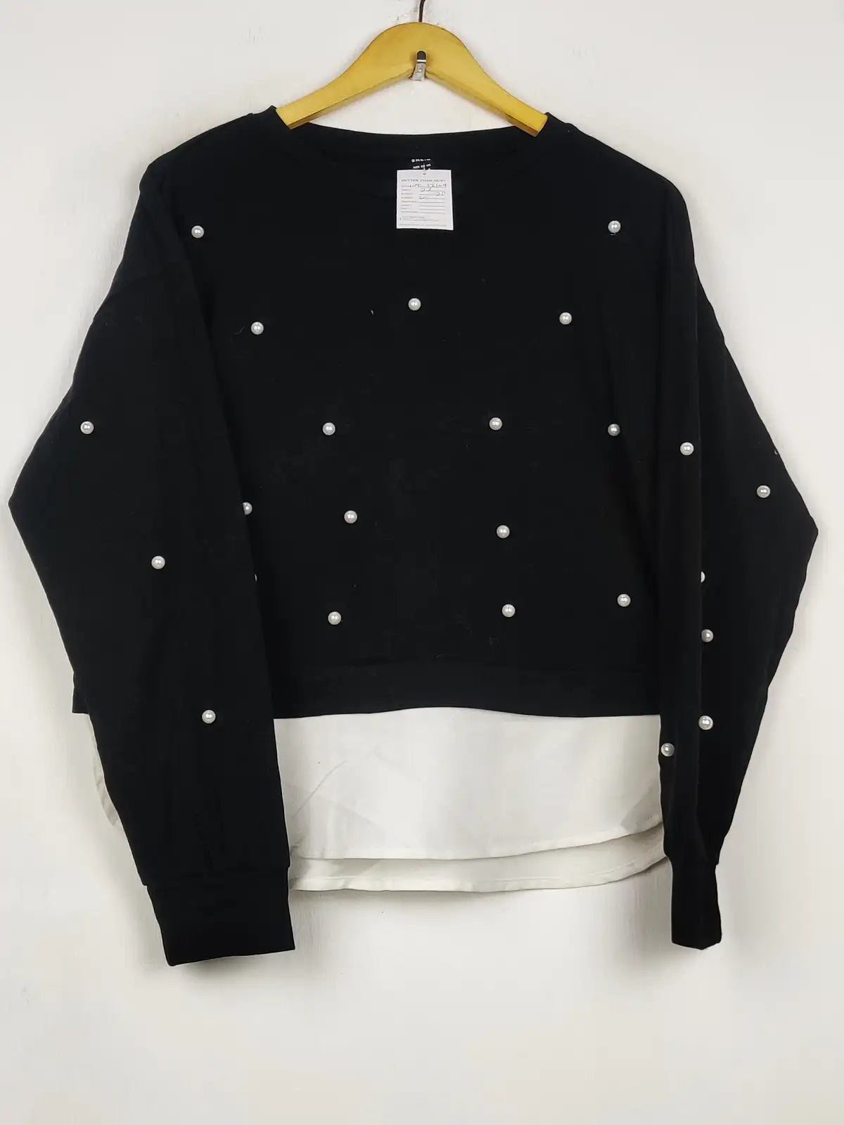 Buy online pre-used pre-loved 100% authentic & Original branded Shein (WT-12109) available in Pakistan. Top international brands avilable.