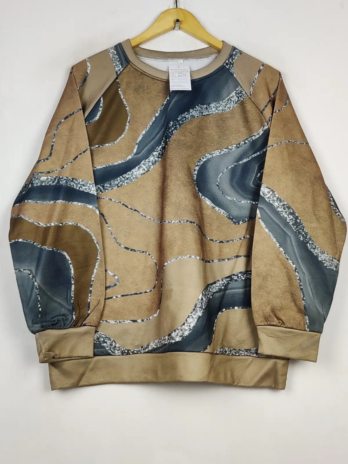 Buy online pre-used pre-loved 100% authentic & Original branded Unknown Brand (WT-12115) available in Pakistan. Top international brands avilable.
