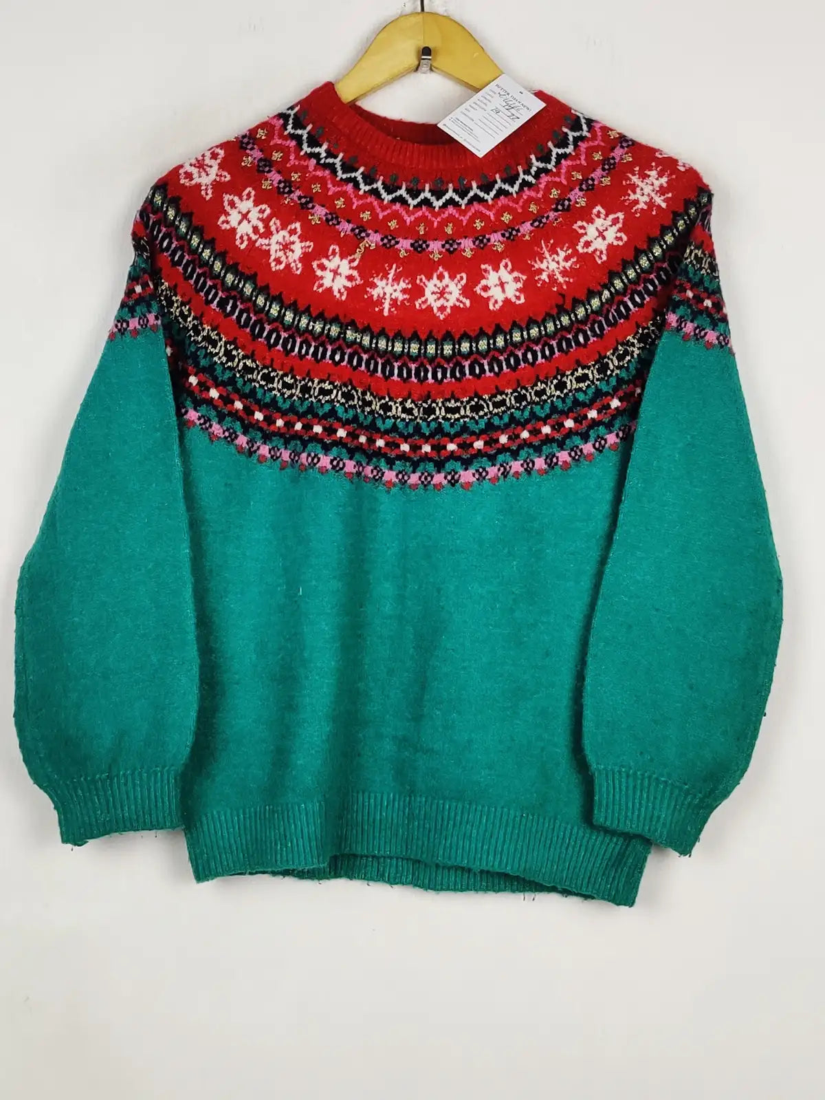 Buy online pre-used pre-loved 100% authentic & Original branded Unknown Brand (WT-12166) available in Pakistan. Top international brands avilable.
