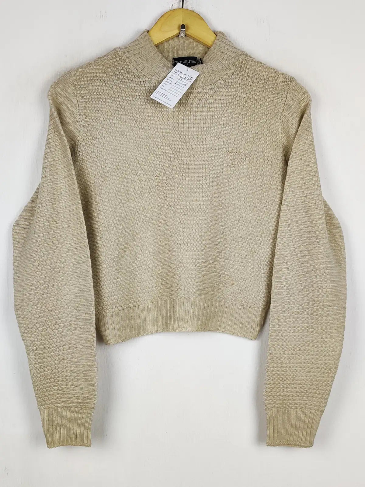 Buy online pre-used pre-loved 100% authentic & Original branded Prettylittlething (WT-12229) available in Pakistan. Top international brands avilable.
