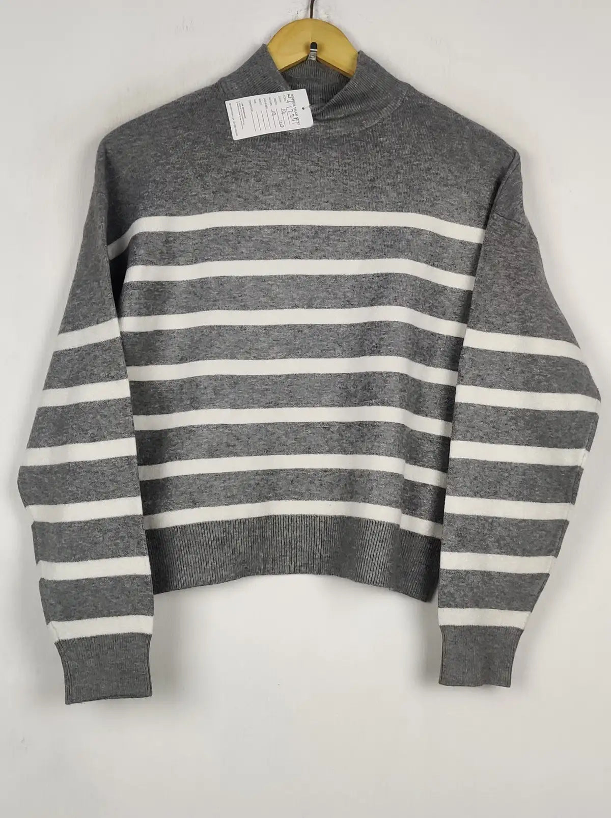 Buy online pre-used pre-loved 100% authentic & Original branded Primark (WT-12241) available in Pakistan. Top international brands avilable.