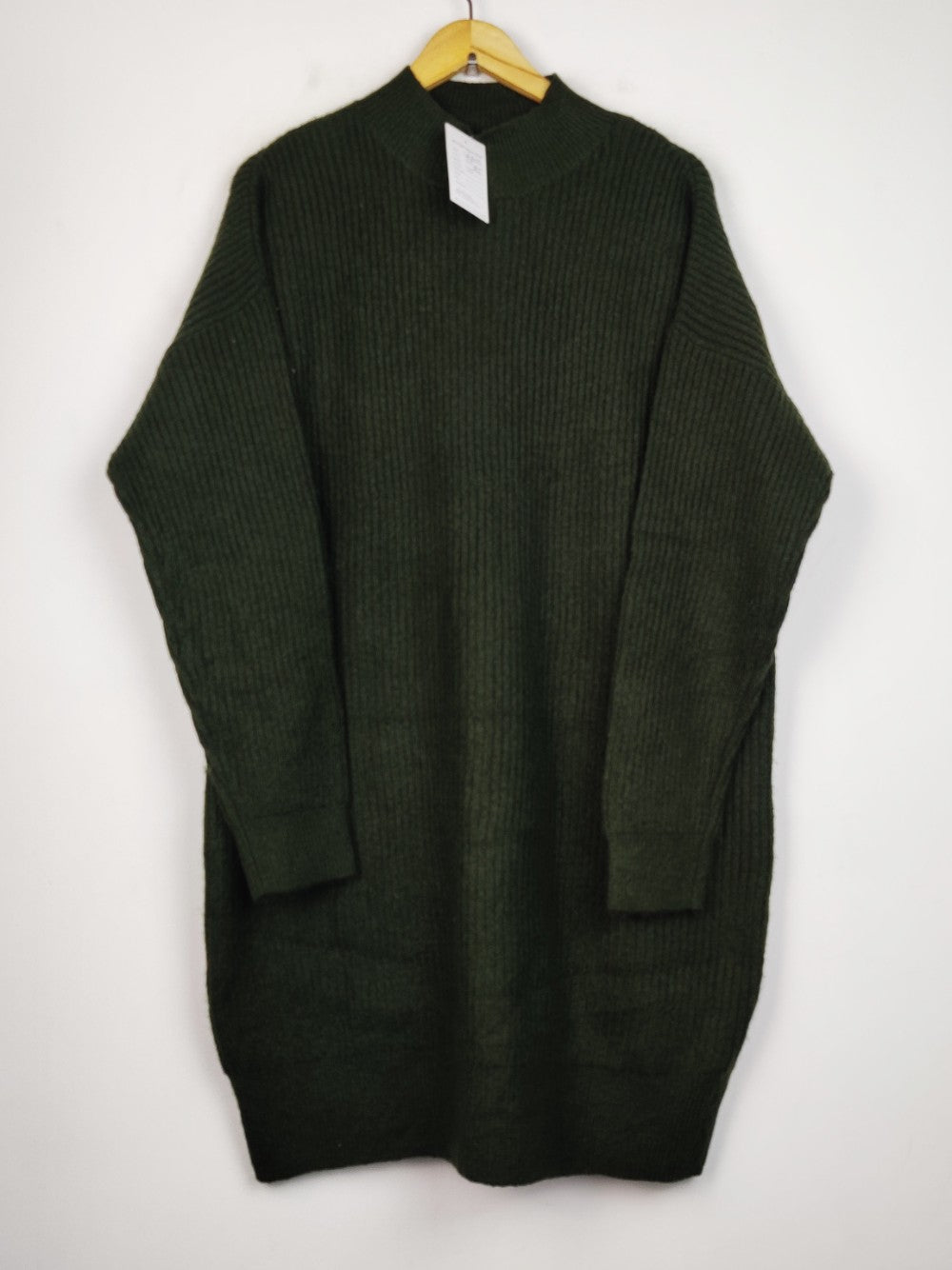F&F (WT-12717)