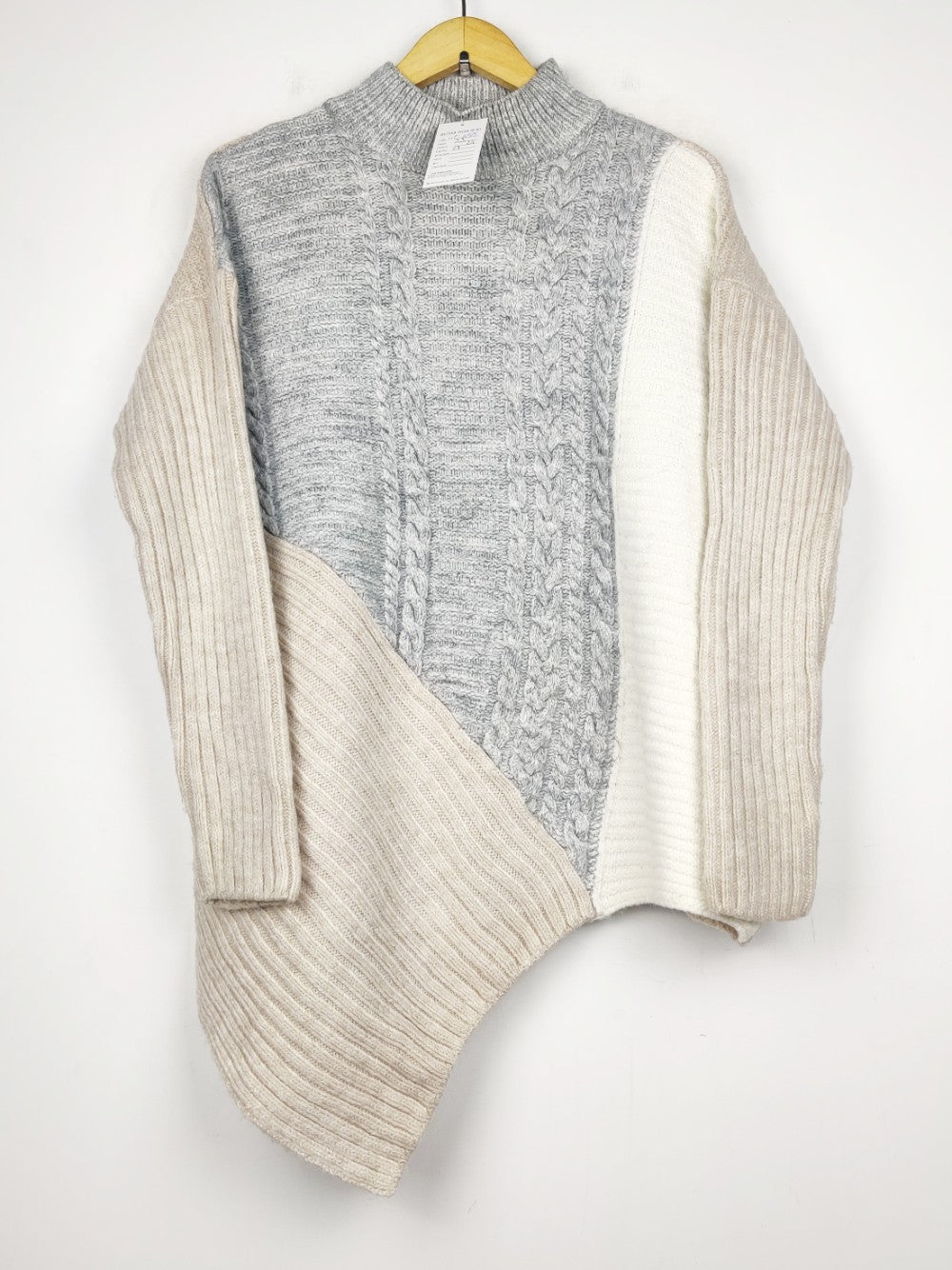 River Island (WT-13515)