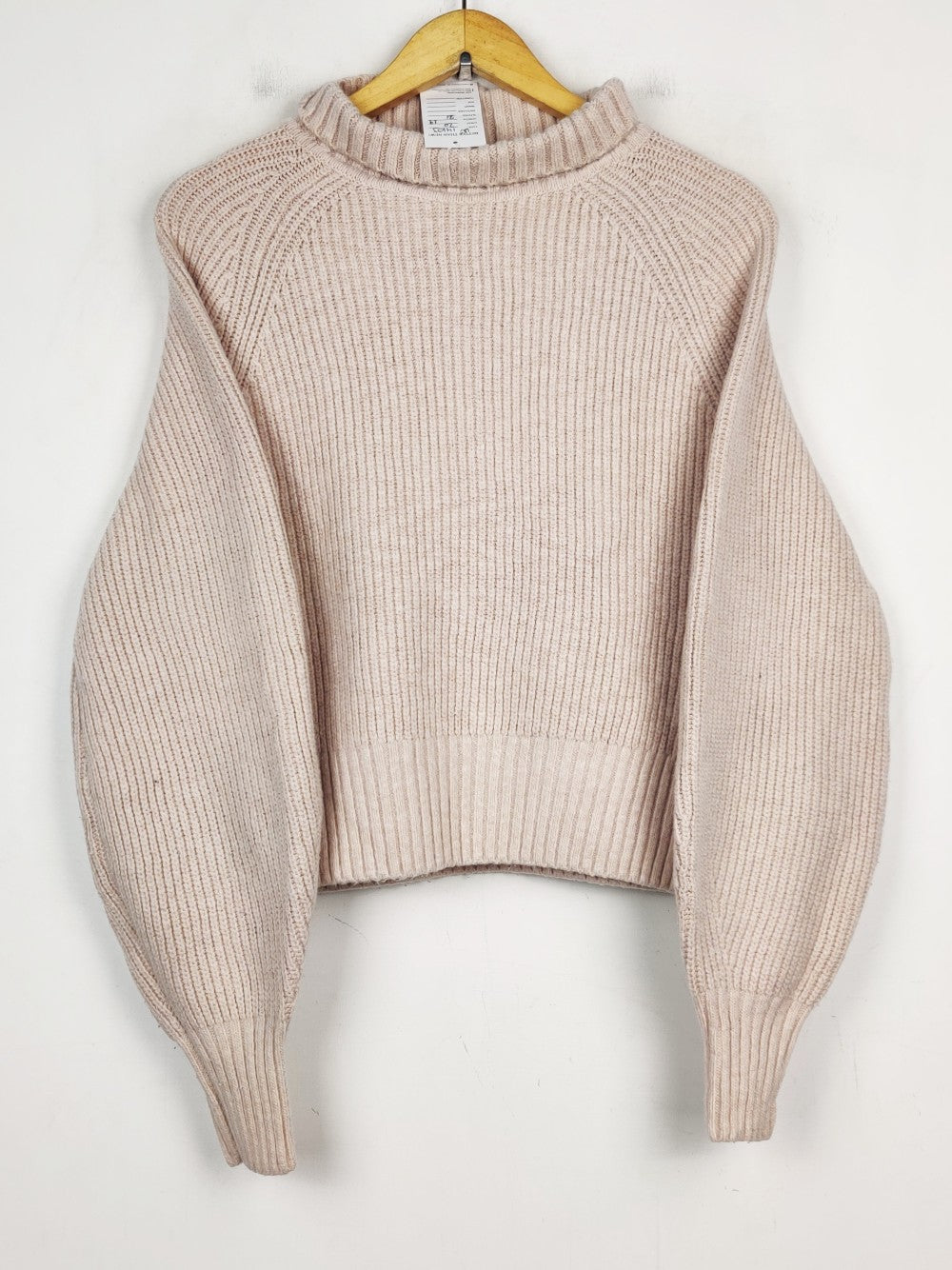 H&M (WT-14103)