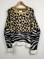 Buy online pre-used pre-loved 100% authentic & Original branded George (WT-3622) available in Pakistan. Top international brands avilable.