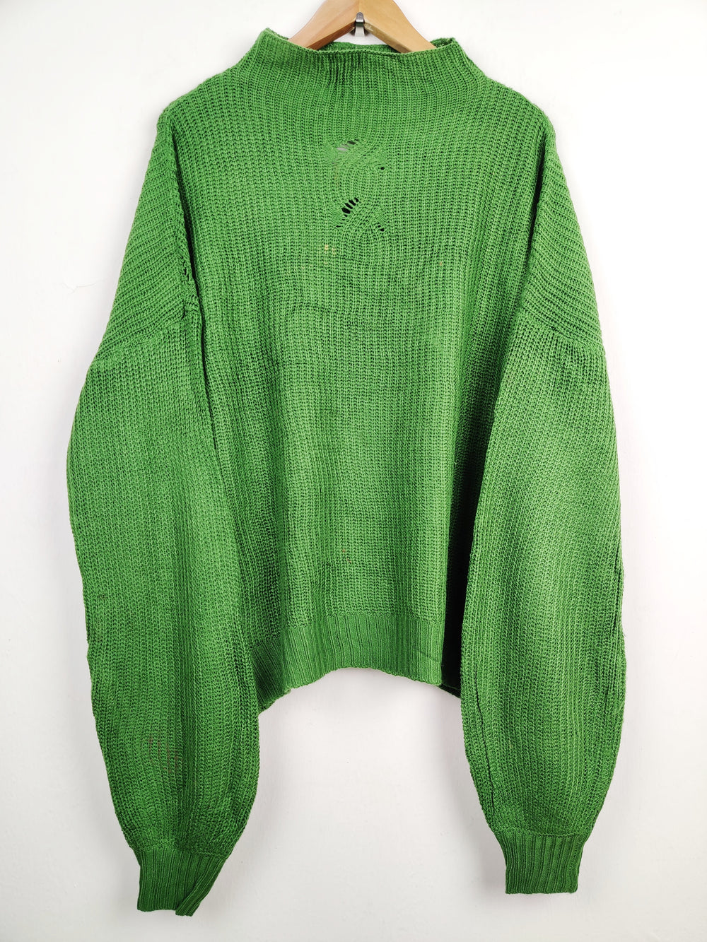 Buy online pre-used pre-loved 100% authentic & Original branded Miss Look (WT-3964) available in Pakistan. Top international brands avilable.