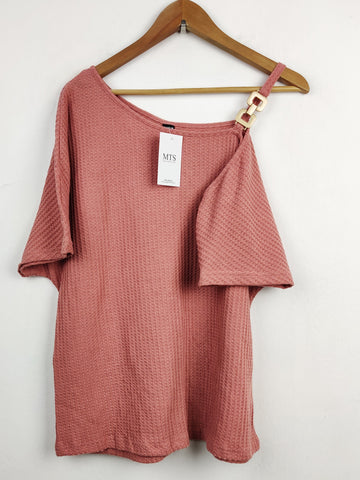 Buy online pre-used pre-loved 100% authentic & Original branded Shein (WT-4059) available in Pakistan. Top international brands avilable.