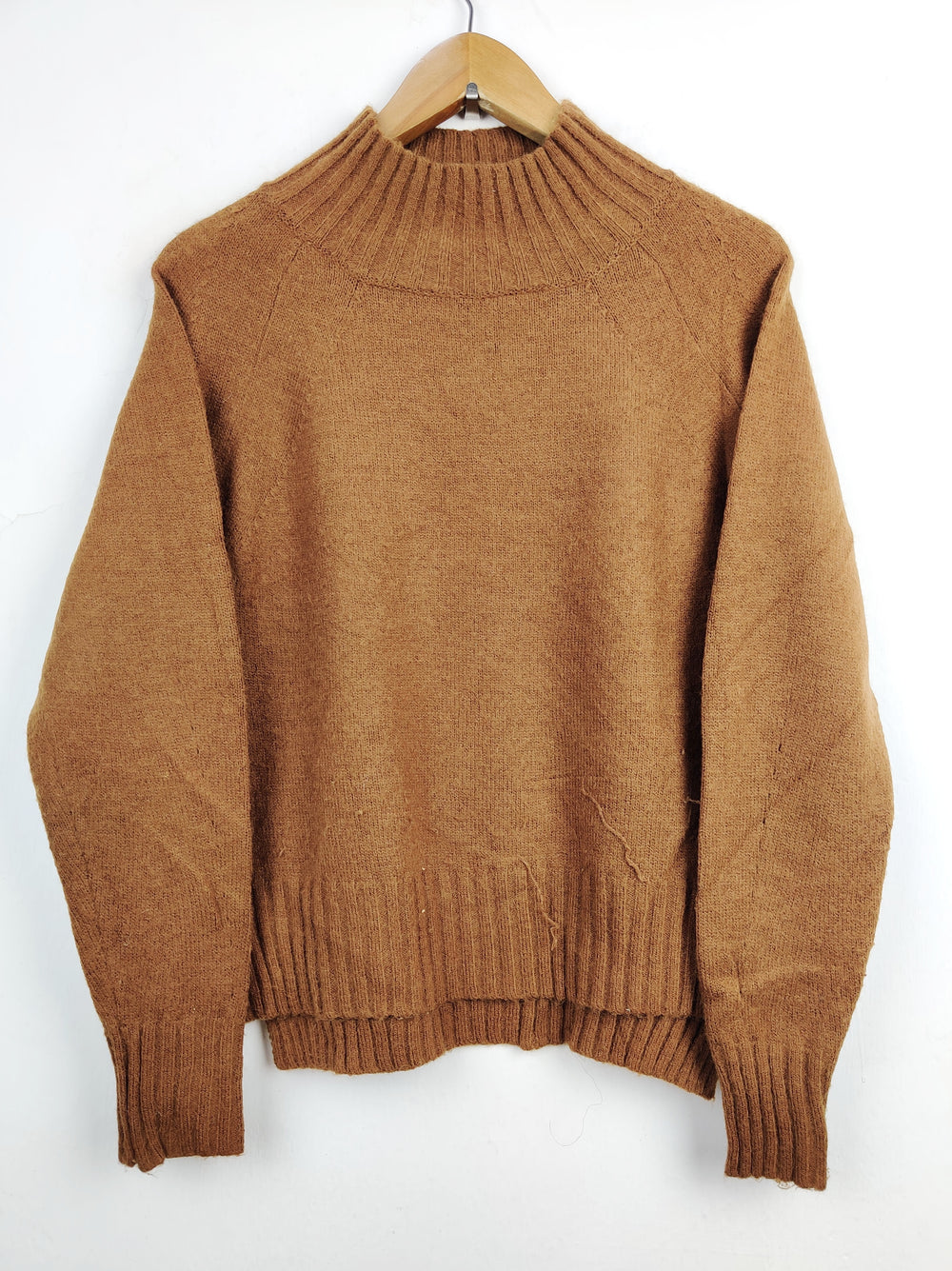 Buy online pre-used pre-loved 100% authentic & Original branded Shein (WT-4063) available in Pakistan. Top international brands avilable.
