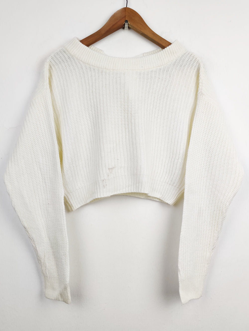 Buy online pre-used pre-loved 100% authentic & Original branded In The Style (WT-4090) available in Pakistan. Top international brands avilable.