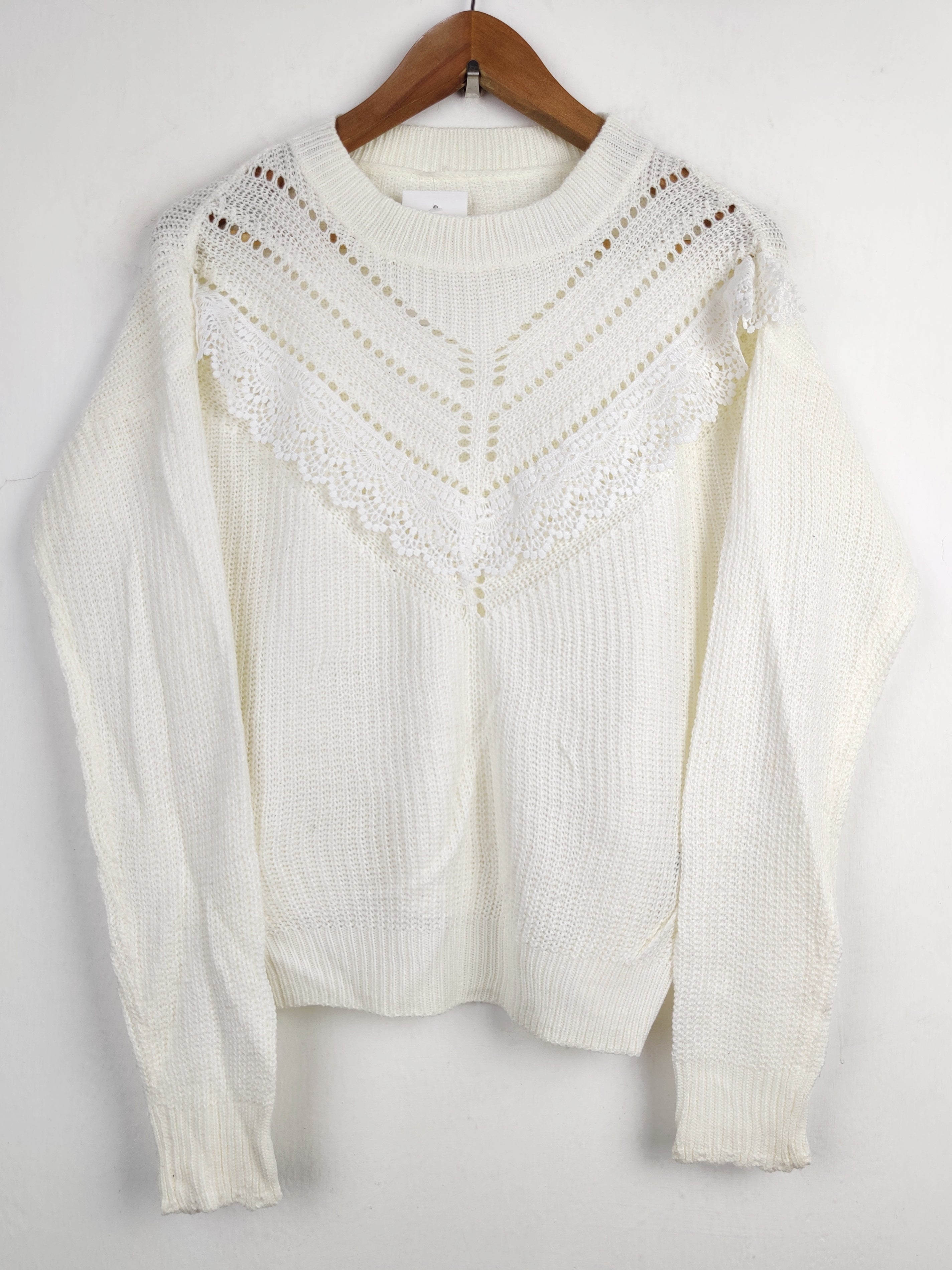 Buy online pre-used pre-loved 100% authentic & Original branded Shein (WT-4231) available in Pakistan. Top international brands avilable.