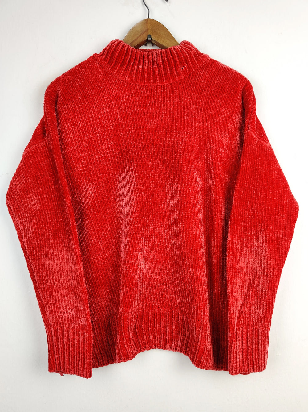 Buy online pre-used pre-loved 100% authentic & Original branded F&F (WT-4238) available in Pakistan. Top international brands avilable.