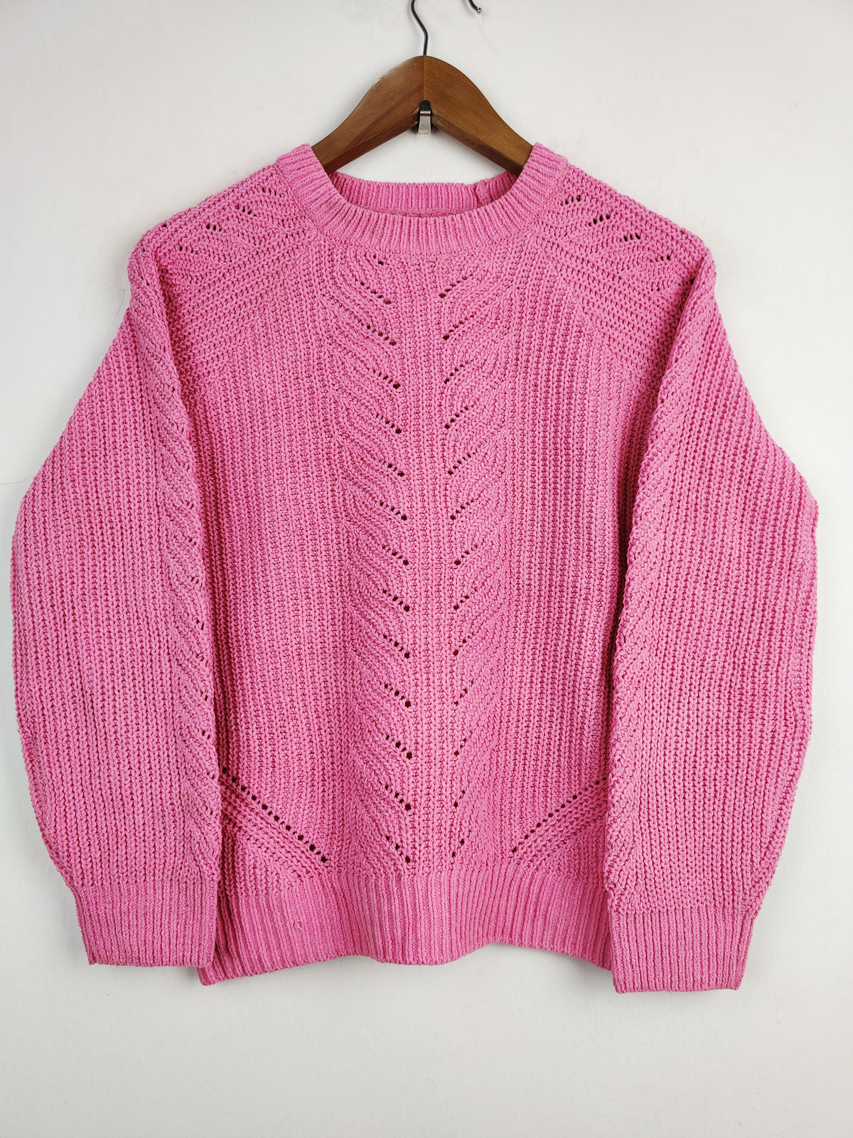 Buy online pre-used pre-loved 100% authentic & Original branded Dunnes Stores (WT-4252) available in Pakistan. Top international brands avilable.