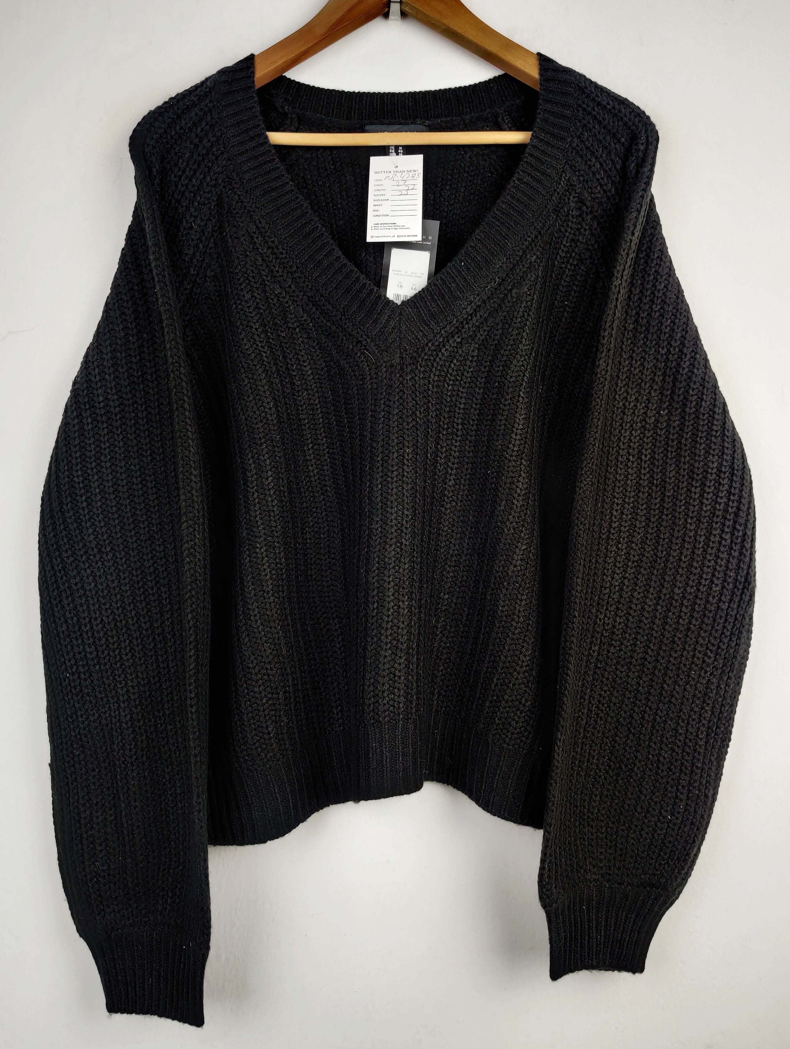 Buy online pre-used pre-loved 100% authentic & Original branded New Look (WT-4283) available in Pakistan. Top international brands avilable.