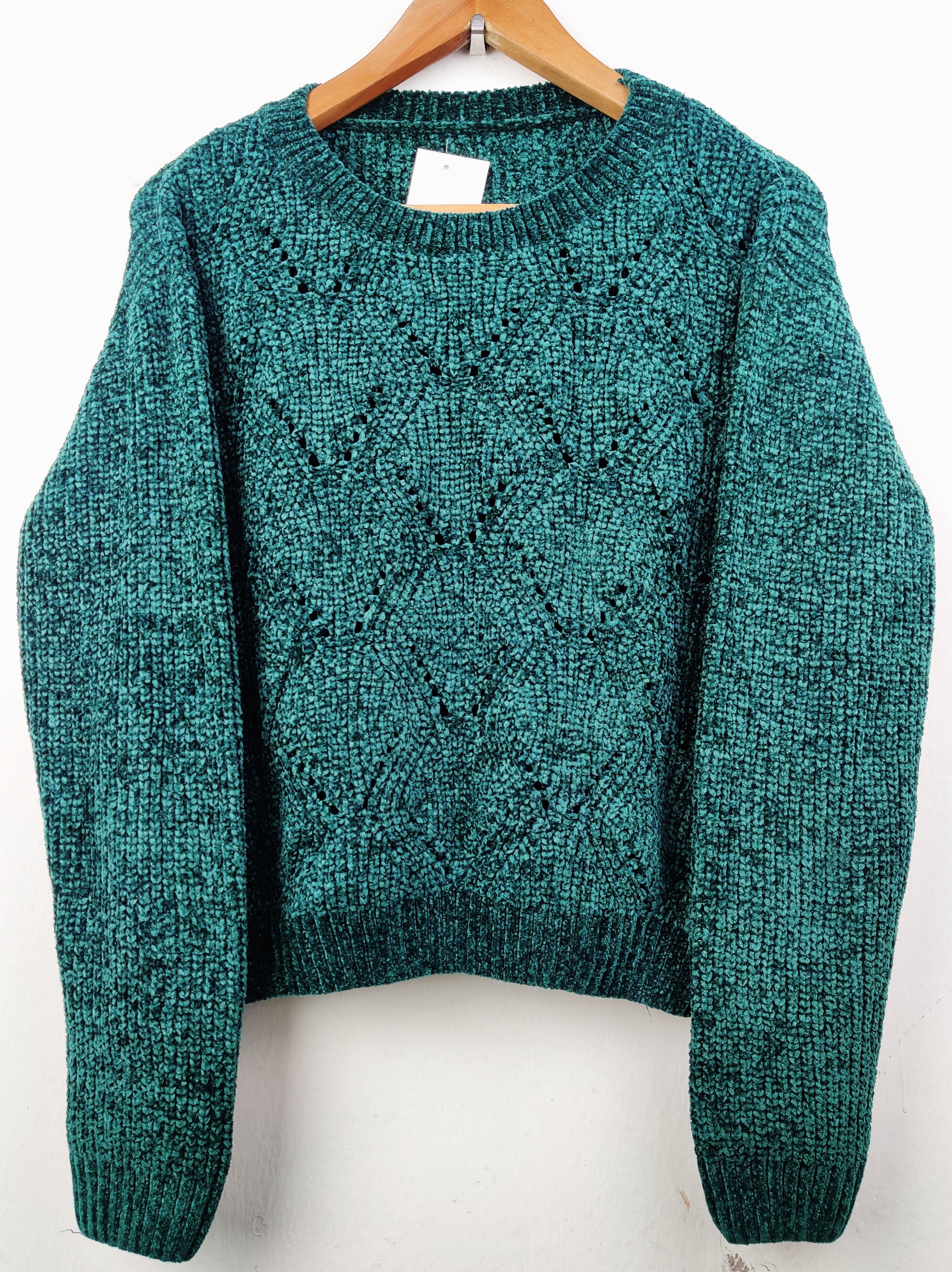 Buy online pre-used pre-loved 100% authentic & Original branded Shein (WT-4373) available in Pakistan. Top international brands avilable.