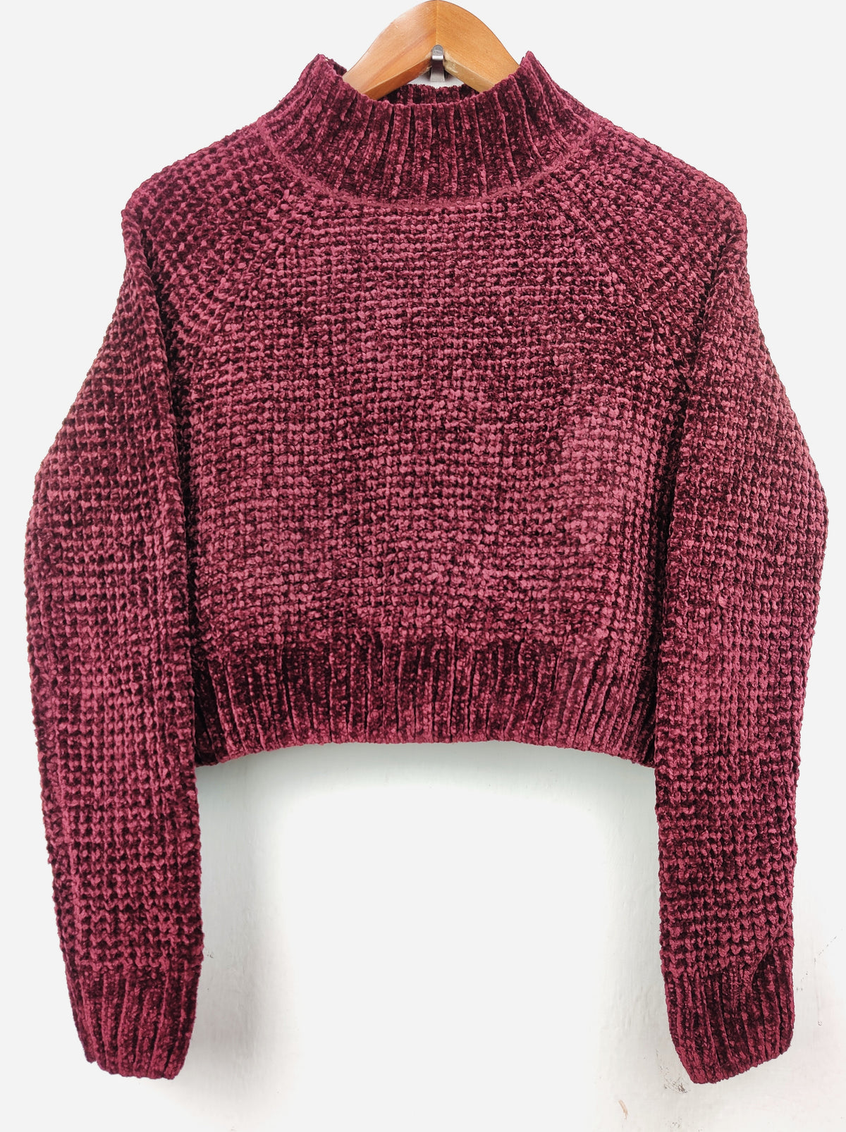 Buy online pre-used pre-loved 100% authentic & Original branded H&M (WT-4374) available in Pakistan. Top international brands avilable.