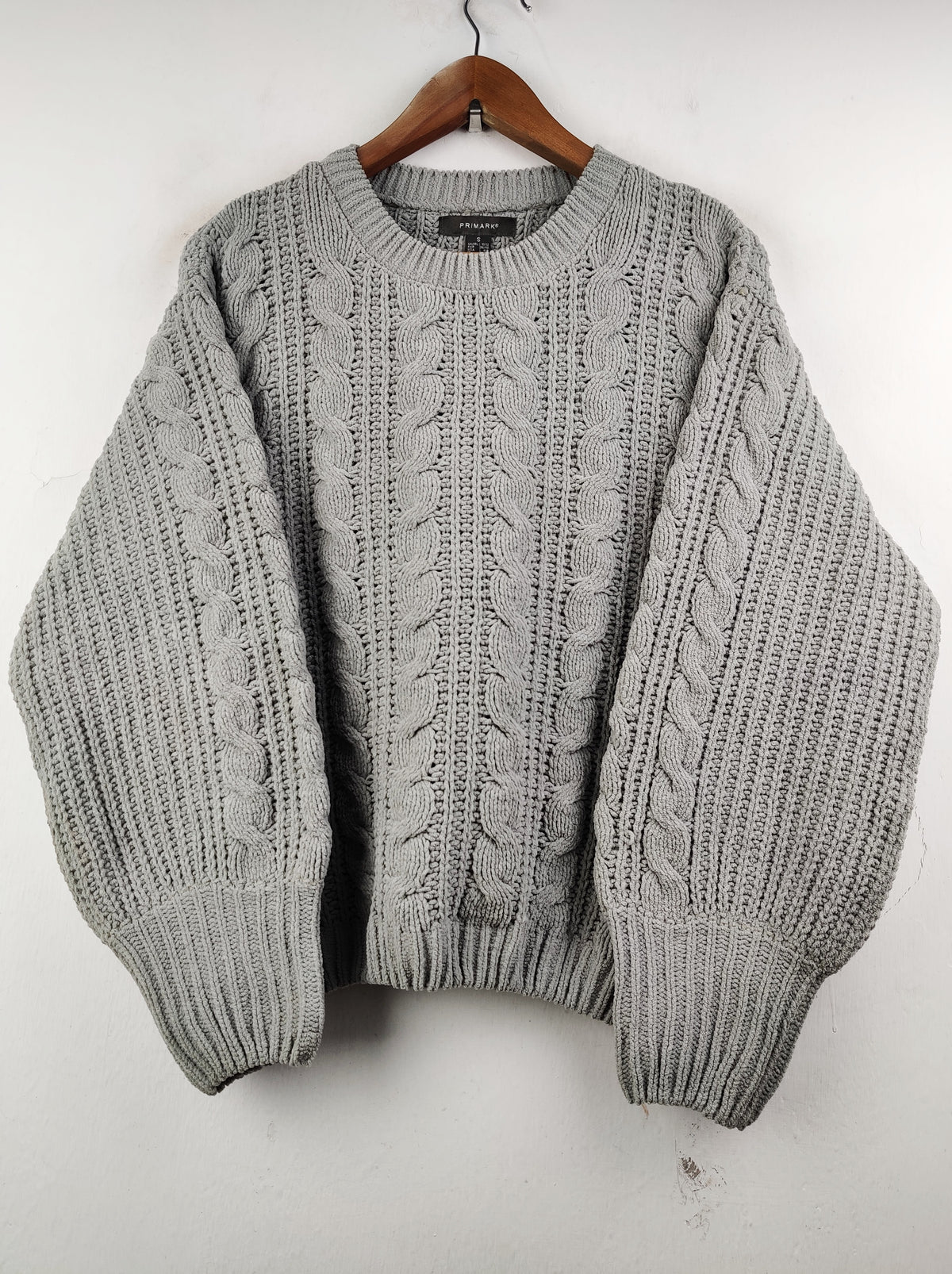 Buy online pre-used pre-loved 100% authentic & Original branded Primark (WT-4383) available in Pakistan. Top international brands avilable.