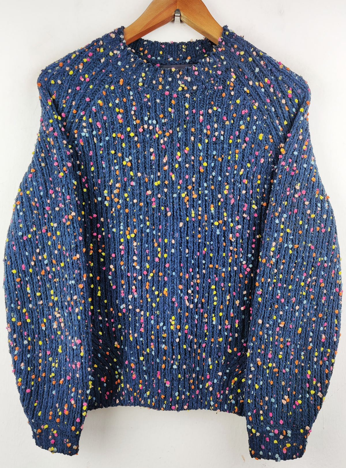 Buy online pre-used pre-loved 100% authentic & Original branded Marks & Spencer (WT-4388) available in Pakistan. Top international brands avilable.