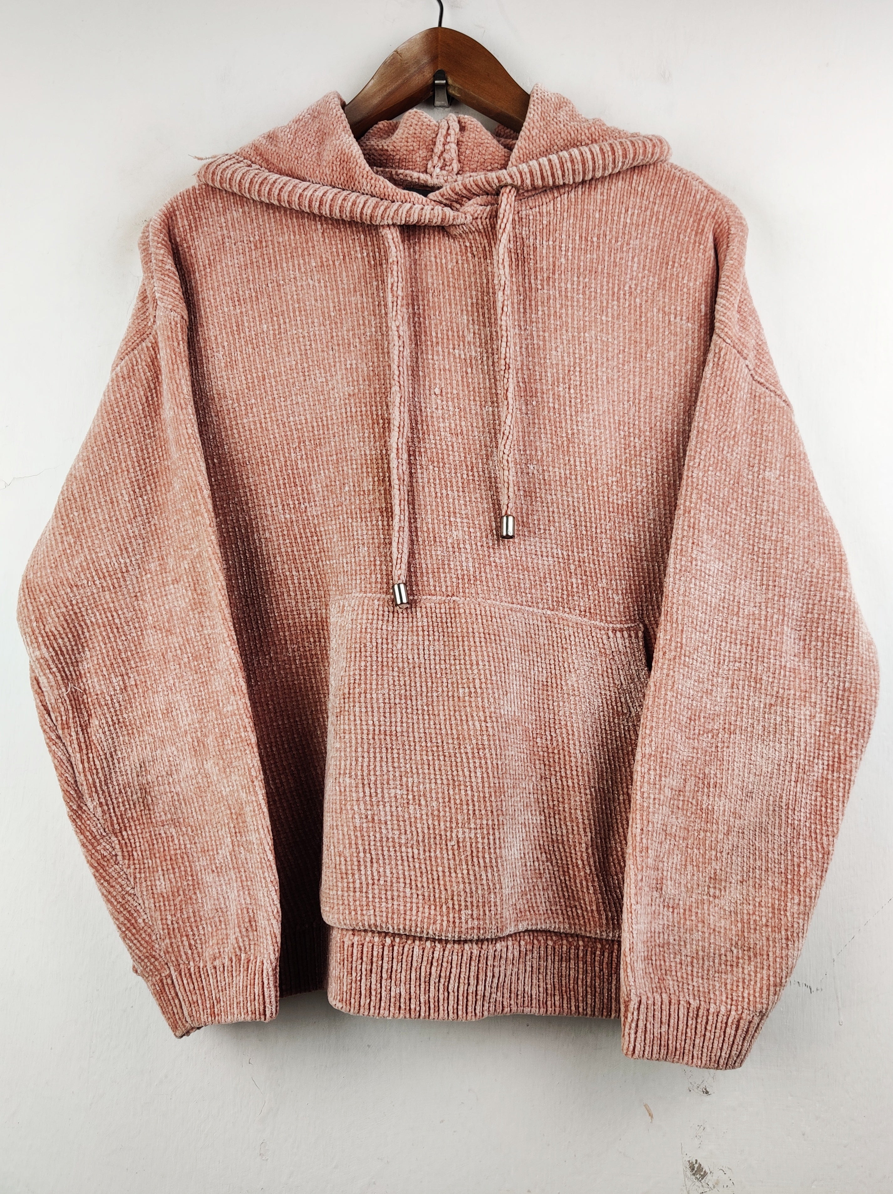 Buy online pre-used pre-loved 100% authentic & Original branded Primark (WT-4394) available in Pakistan. Top international brands avilable.