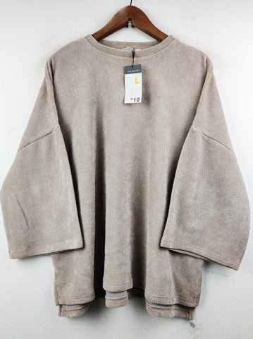 Buy online pre-used pre-loved 100% authentic & Original branded Primark (WT-4411) available in Pakistan. Top international brands avilable.