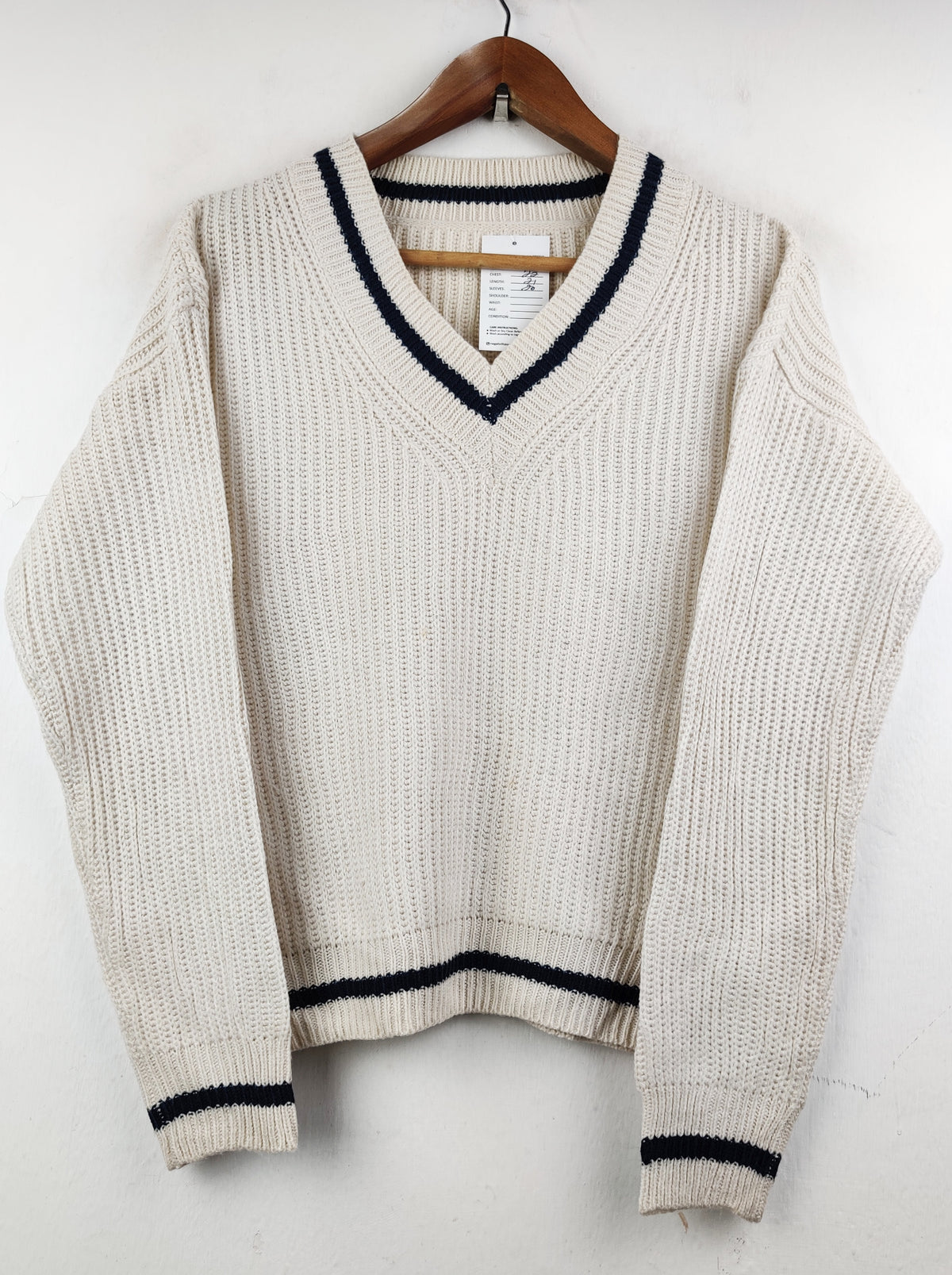 Buy online pre-used pre-loved 100% authentic & Original branded Shein (WT-4420) available in Pakistan. Top international brands avilable.