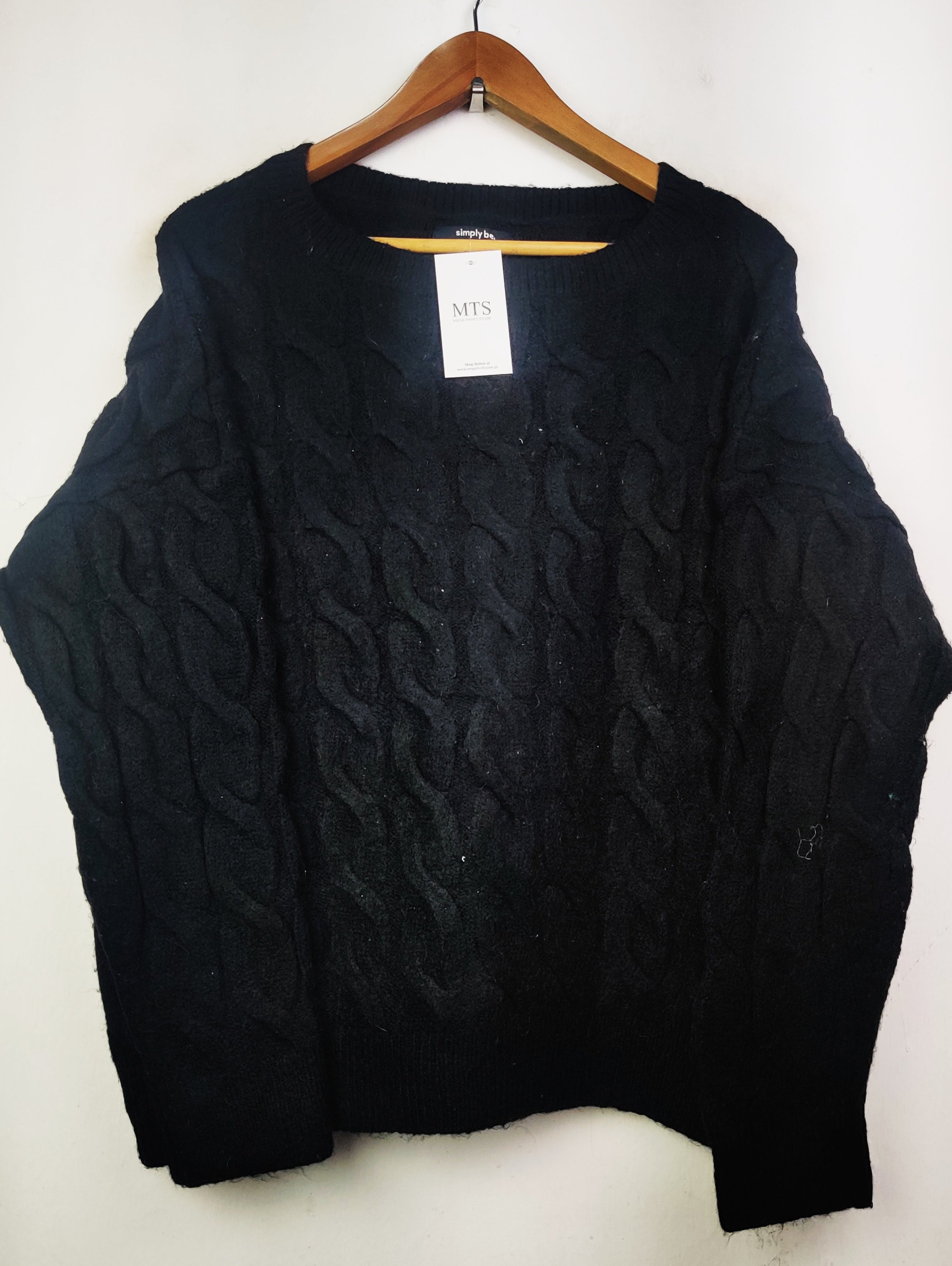 Buy online pre-used pre-loved 100% authentic & Original branded Simply Be (WT-4490) available in Pakistan. Top international brands avilable.