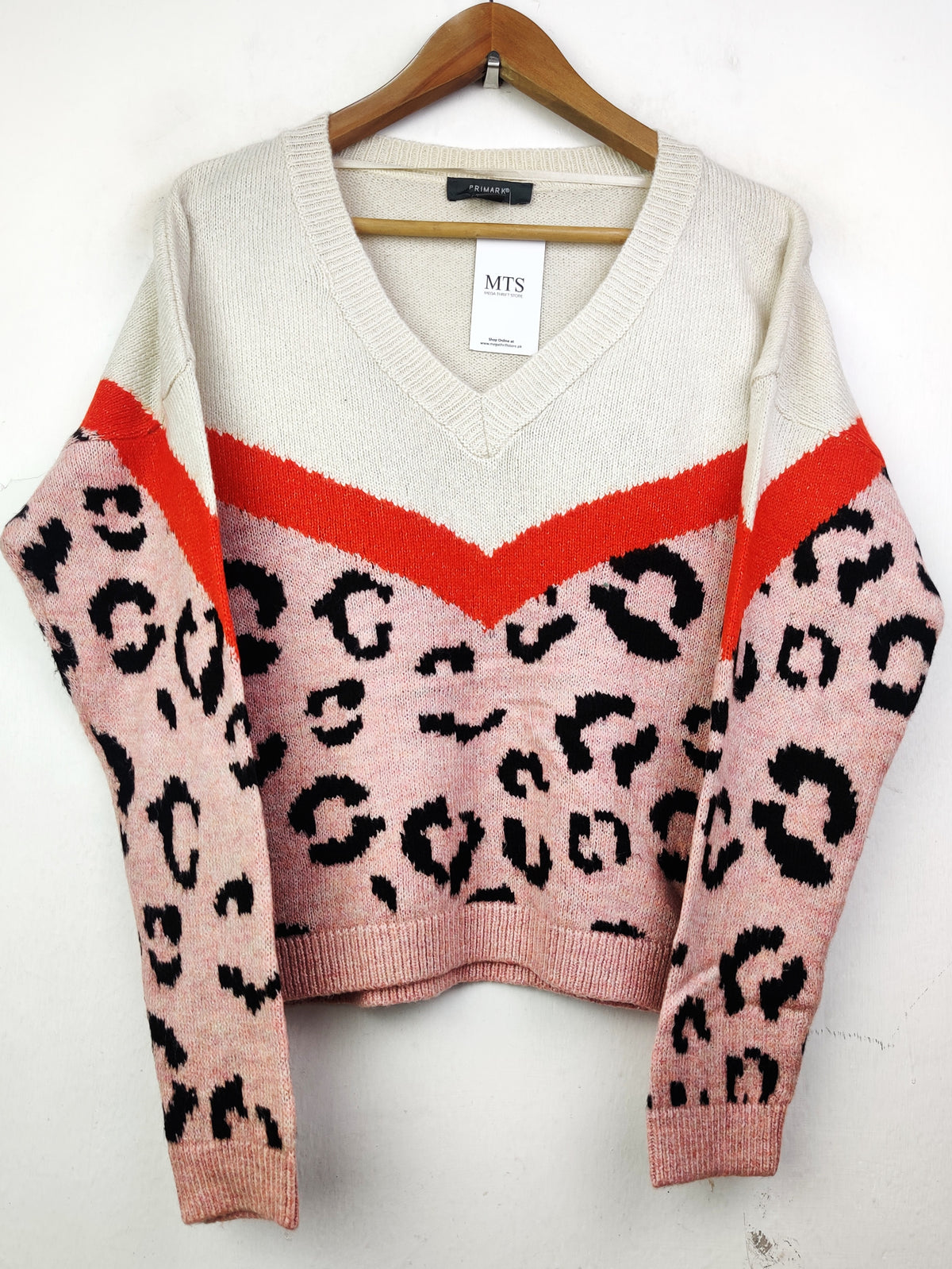 Buy online pre-used pre-loved 100% authentic & Original branded Primark (WT-4544) available in Pakistan. Top international brands avilable.