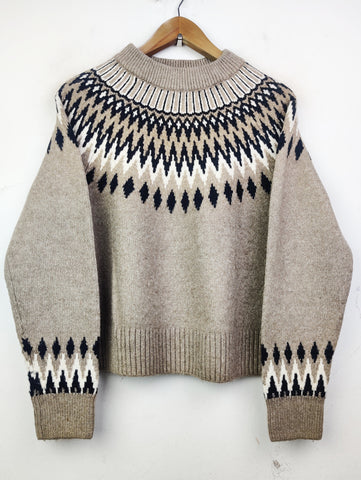 Buy online pre-used pre-loved 100% authentic & Original branded H&M (WT-4547) available in Pakistan. Top international brands avilable.