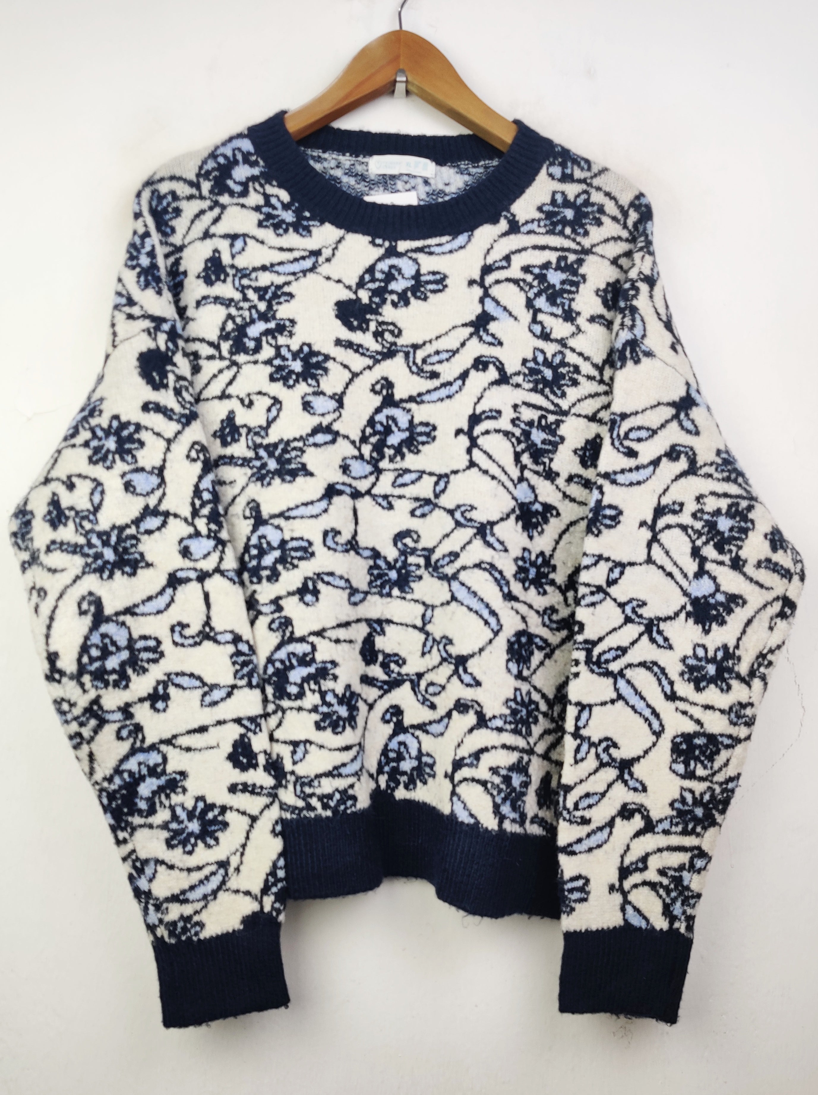 Buy online pre-used pre-loved 100% authentic & Original branded Primark (WT-4615) available in Pakistan. Top international brands avilable.