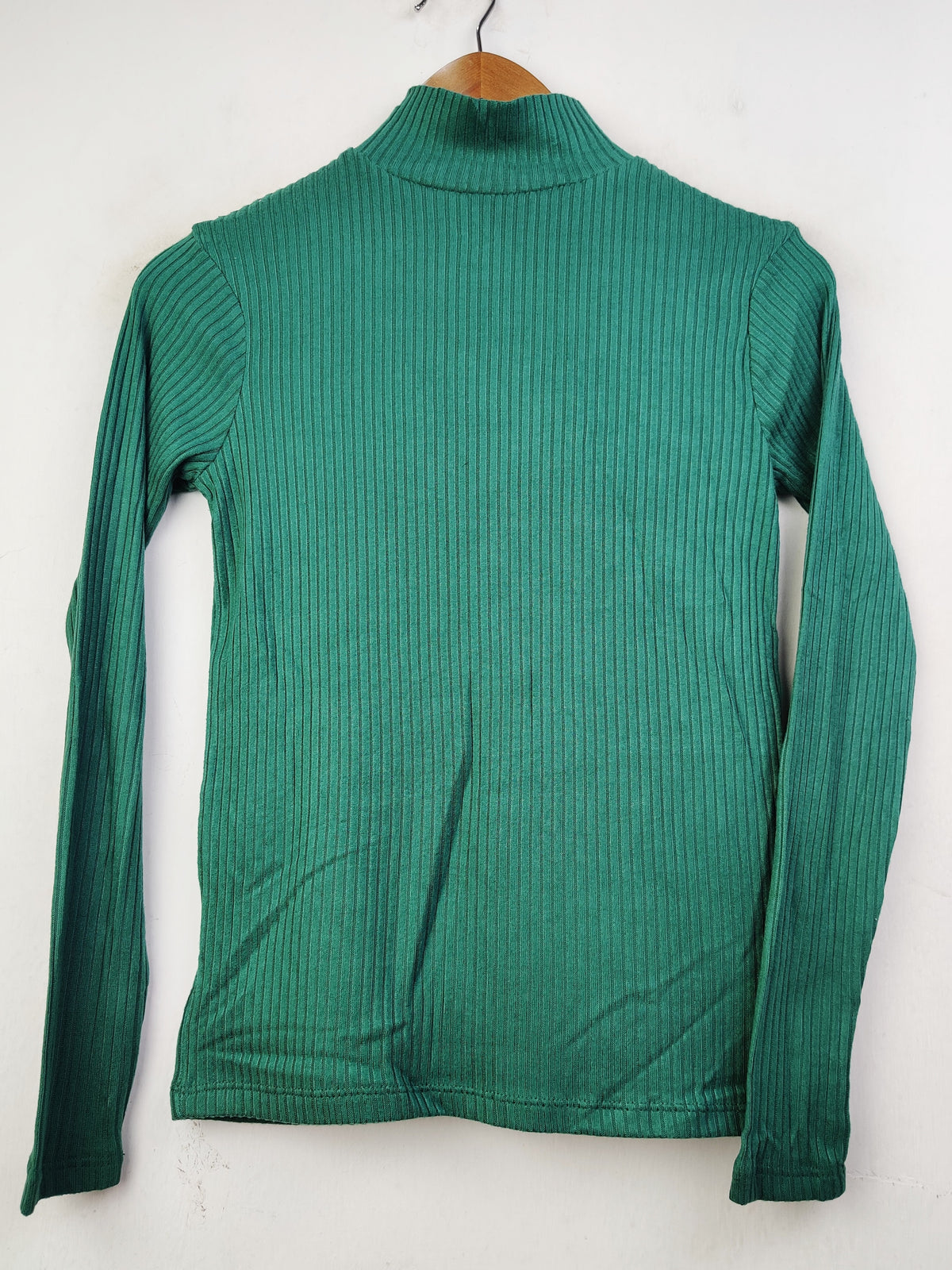 Buy online pre-used pre-loved 100% authentic & Original branded Pep&Co (WT-4654) available in Pakistan. Top international brands avilable.