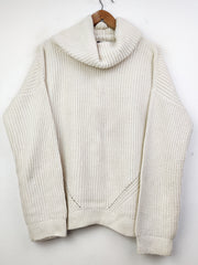 Buy online pre-used pre-loved 100% authentic & Original branded Wallis (WT-4658) available in Pakistan. Top international brands avilable.