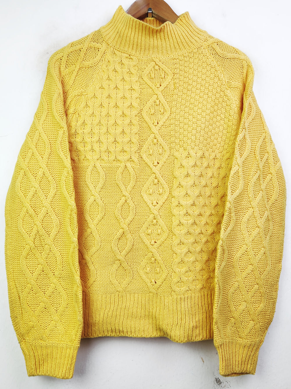 Buy online pre-used pre-loved 100% authentic & Original branded Dorothy Perkins (WT-4679) available in Pakistan. Top international brands avilable.