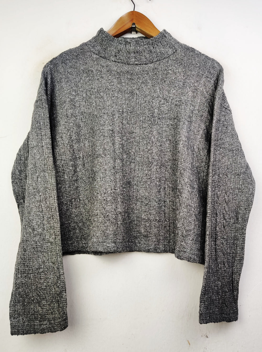 Buy online pre-used pre-loved 100% authentic & Original branded New Look (WT-4700) available in Pakistan. Top international brands avilable.