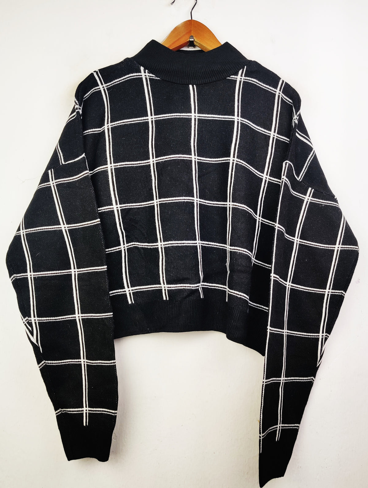 Buy online pre-used pre-loved 100% authentic & Original branded Primark (WT-4731) available in Pakistan. Top international brands avilable.